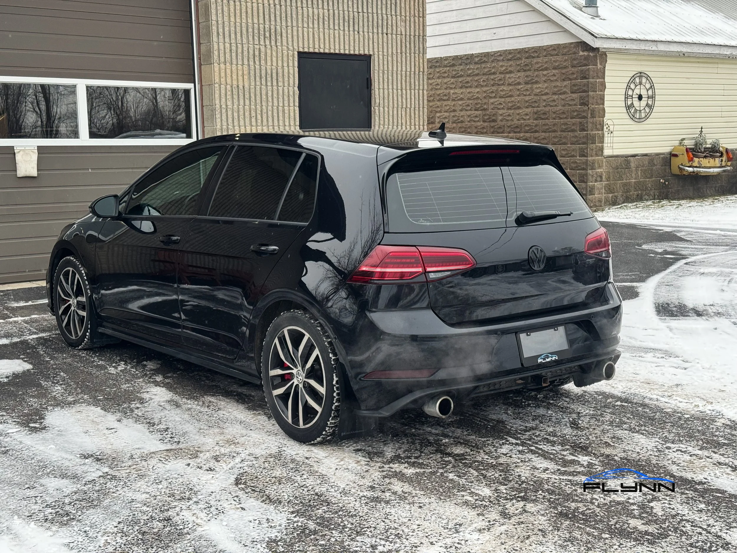 2019-VOLKSWAGEN-GTI-FLYNN-AUTOMOTIVE-17.jpg