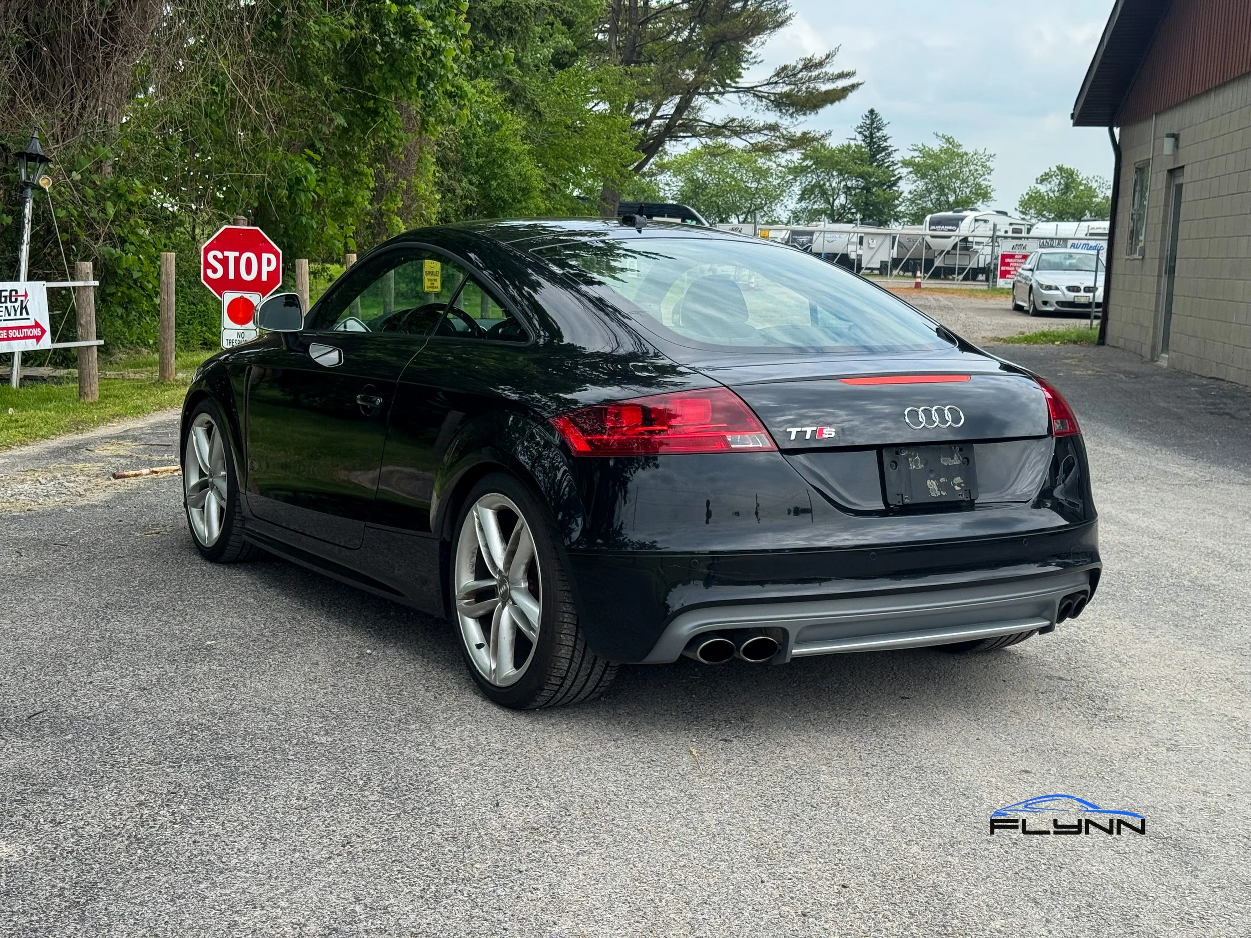 2009-Audi-TTS--flynn-automotive-17.jpg