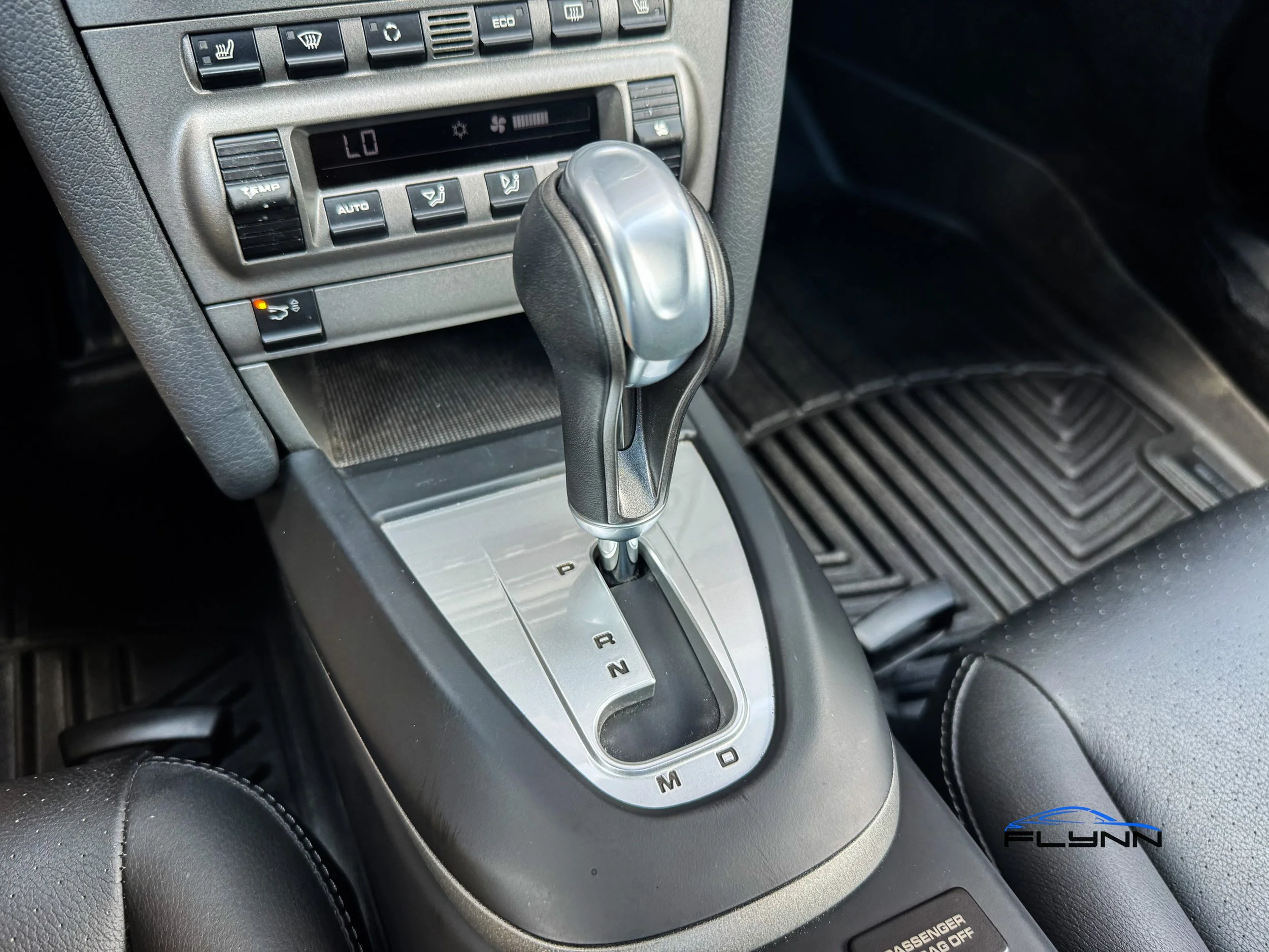 2007-Porsche-cayman-FLYNN-AUTOMOTIVE-05.jpg