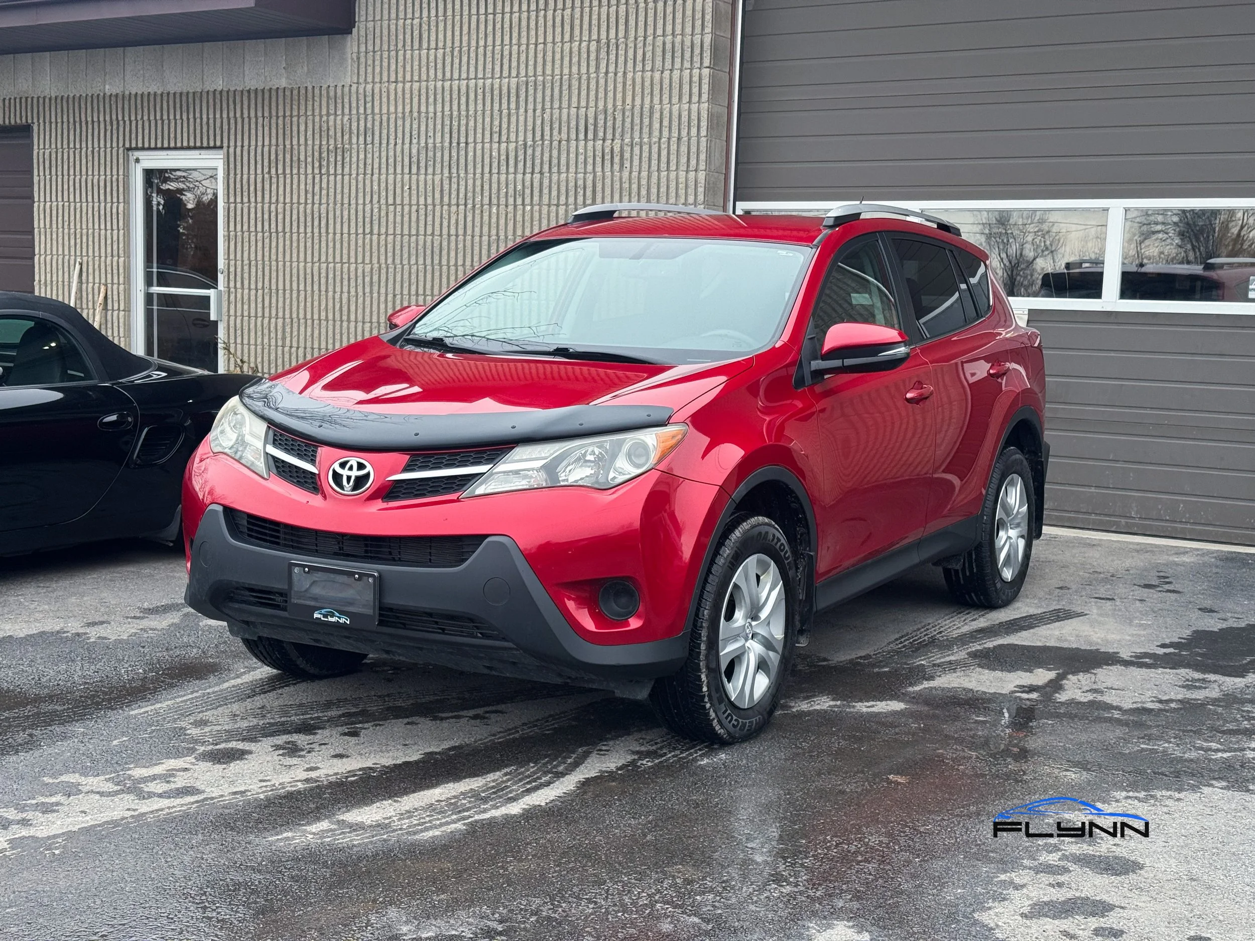 2015-TOYOTA-RAV4-FLYNN-AUTOMOTIVE-09.jpg