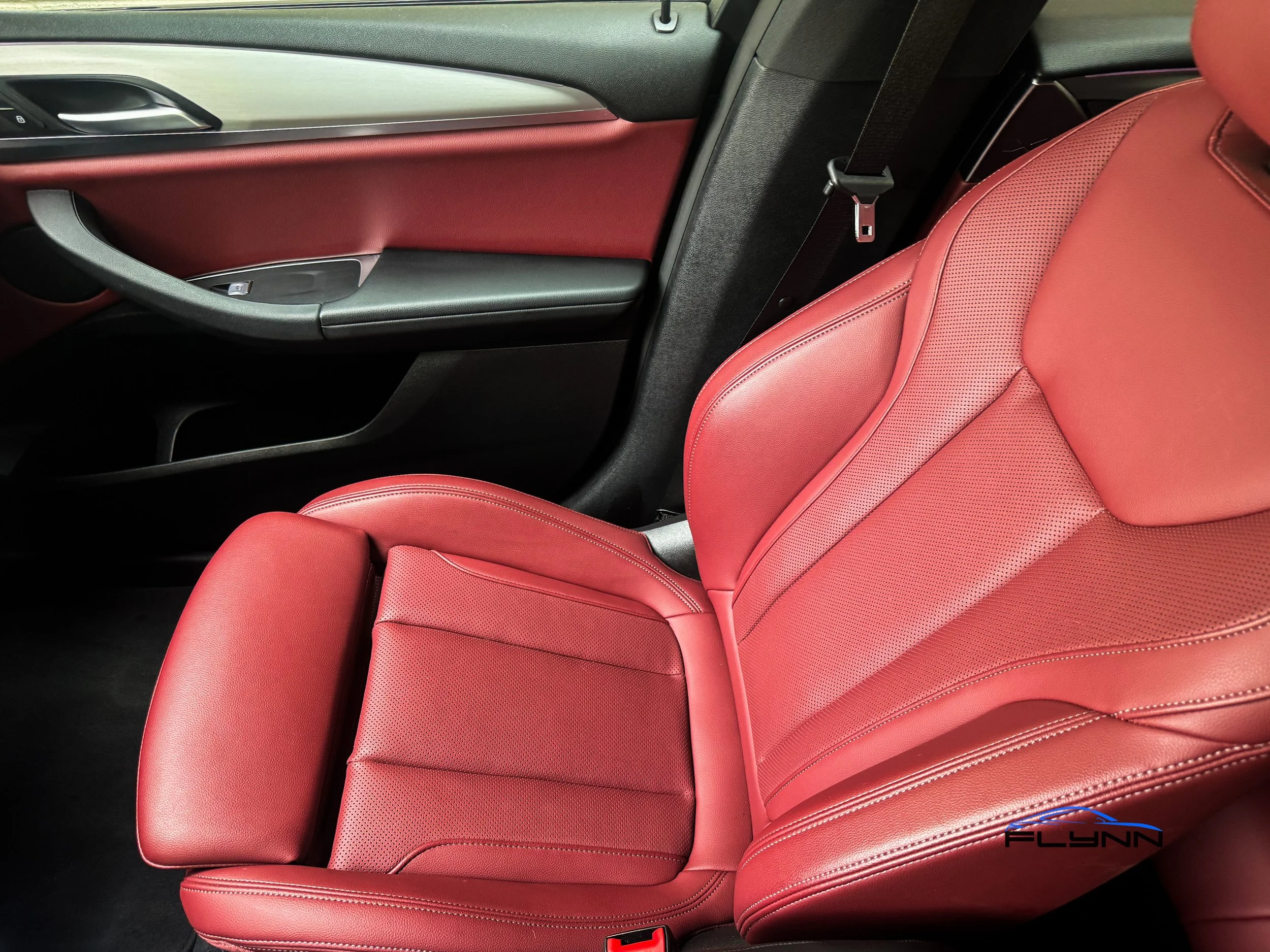 2023-BMW-X3-Flynn-automotive-33.jpg