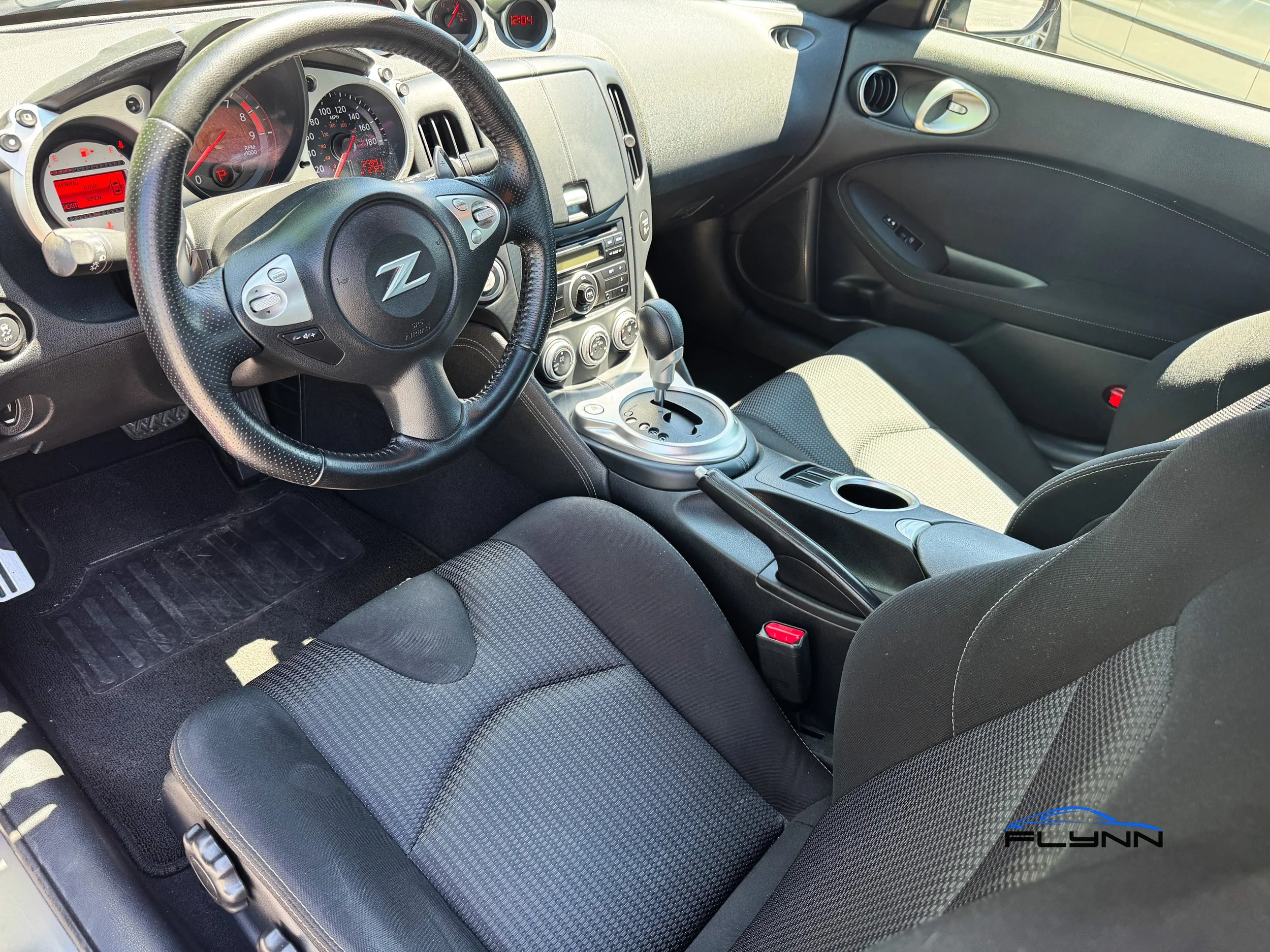 2011-NISSAN-370Z-flynn-automotive-12.jpg