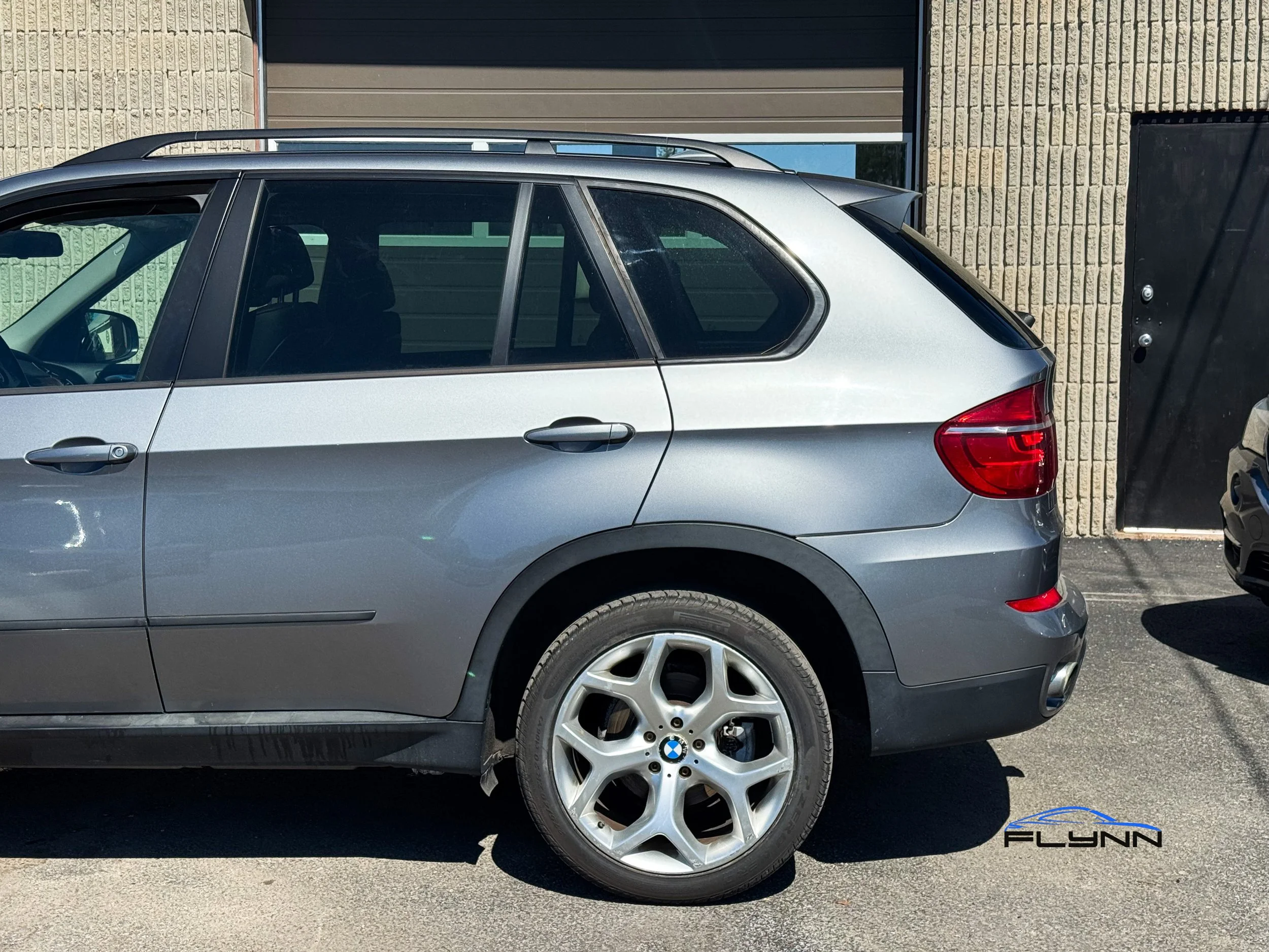 2011-BMW-X5-flynn-automotive-23.jpg