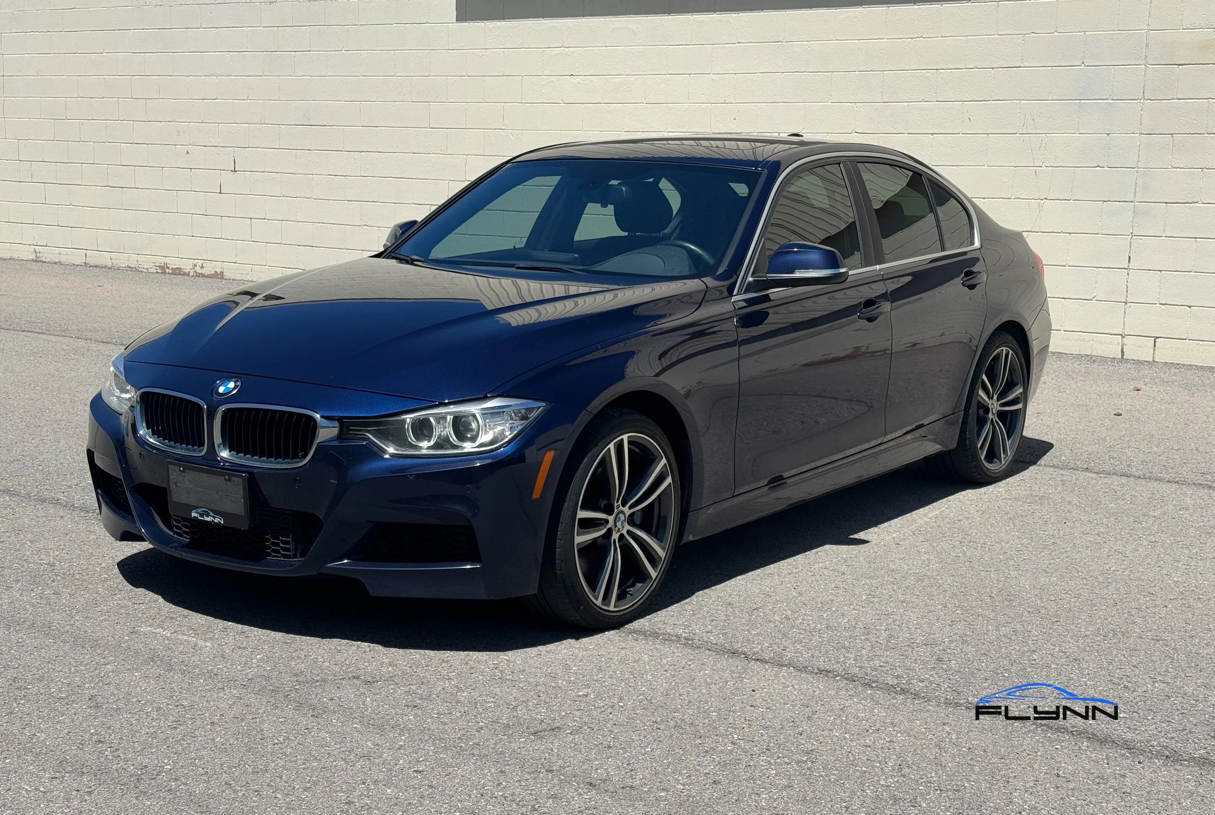 2015-BMW-335IXDRIVE-FLYNN-AUTOMOTIVE-33.jpg