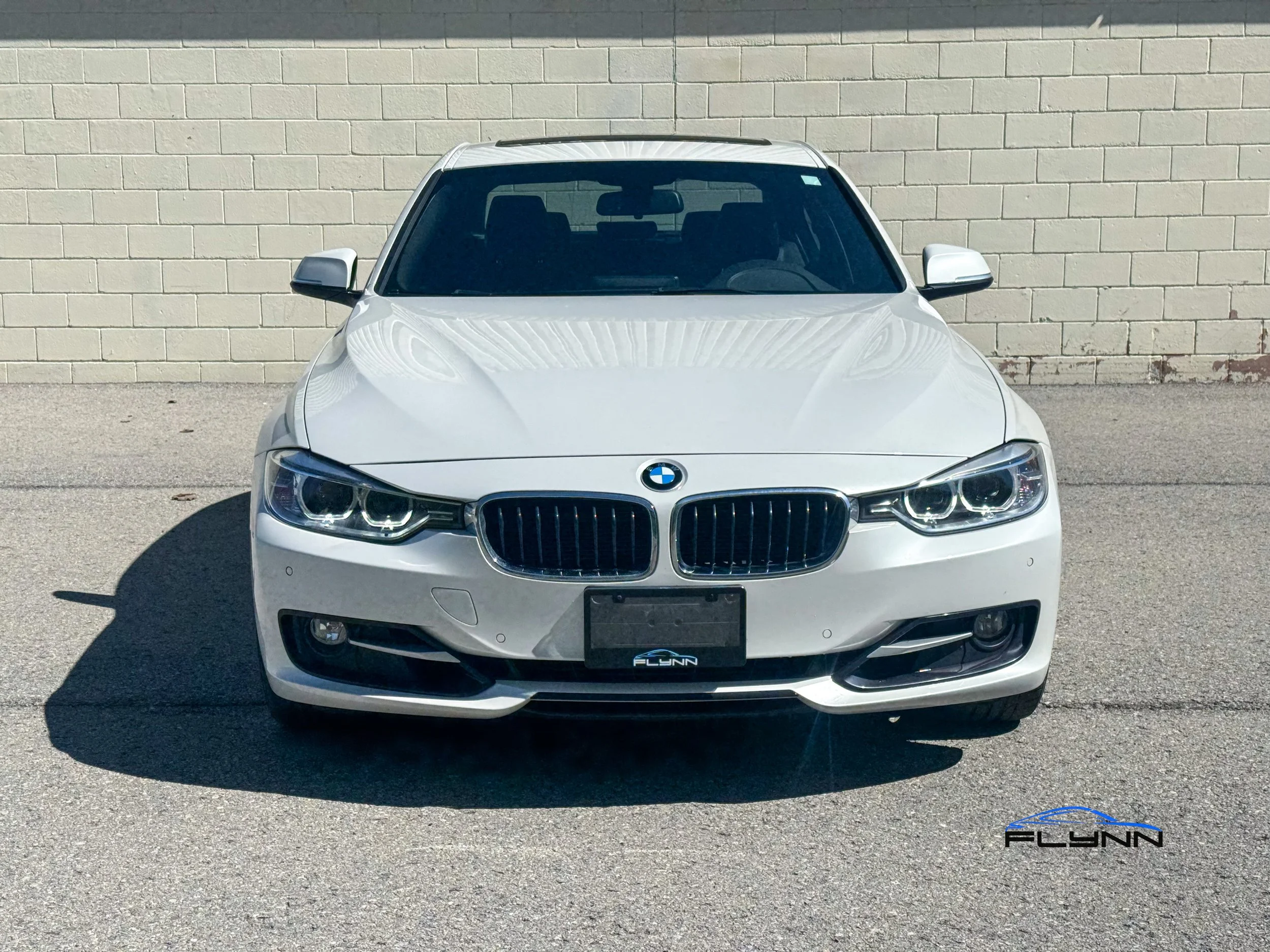 2014-BMW-328IXDRIVE-FLYNN-AUTOMOTIVE-32.jpg