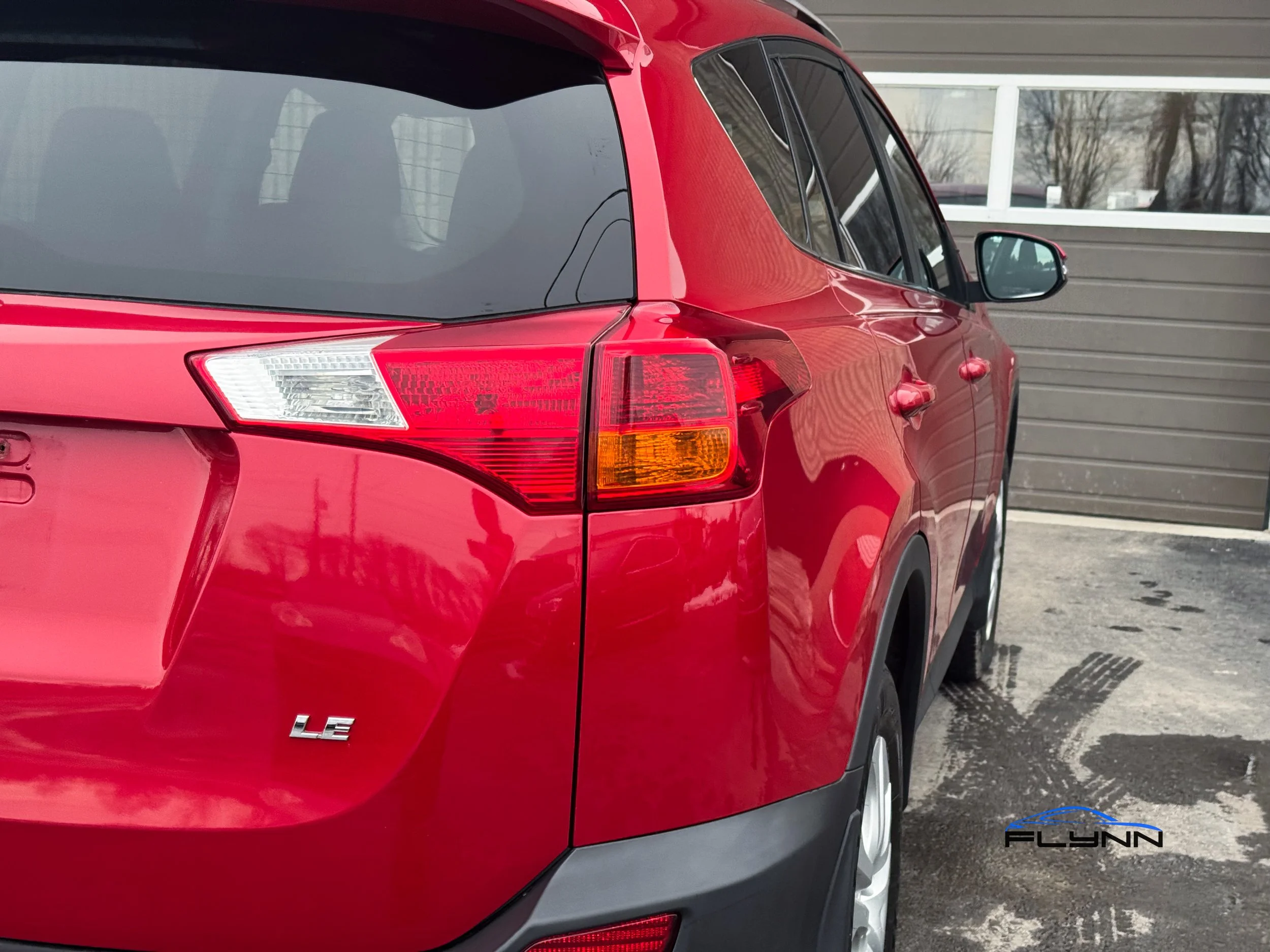 2015-TOYOTA-RAV4-FLYNN-AUTOMOTIVE-01.jpg