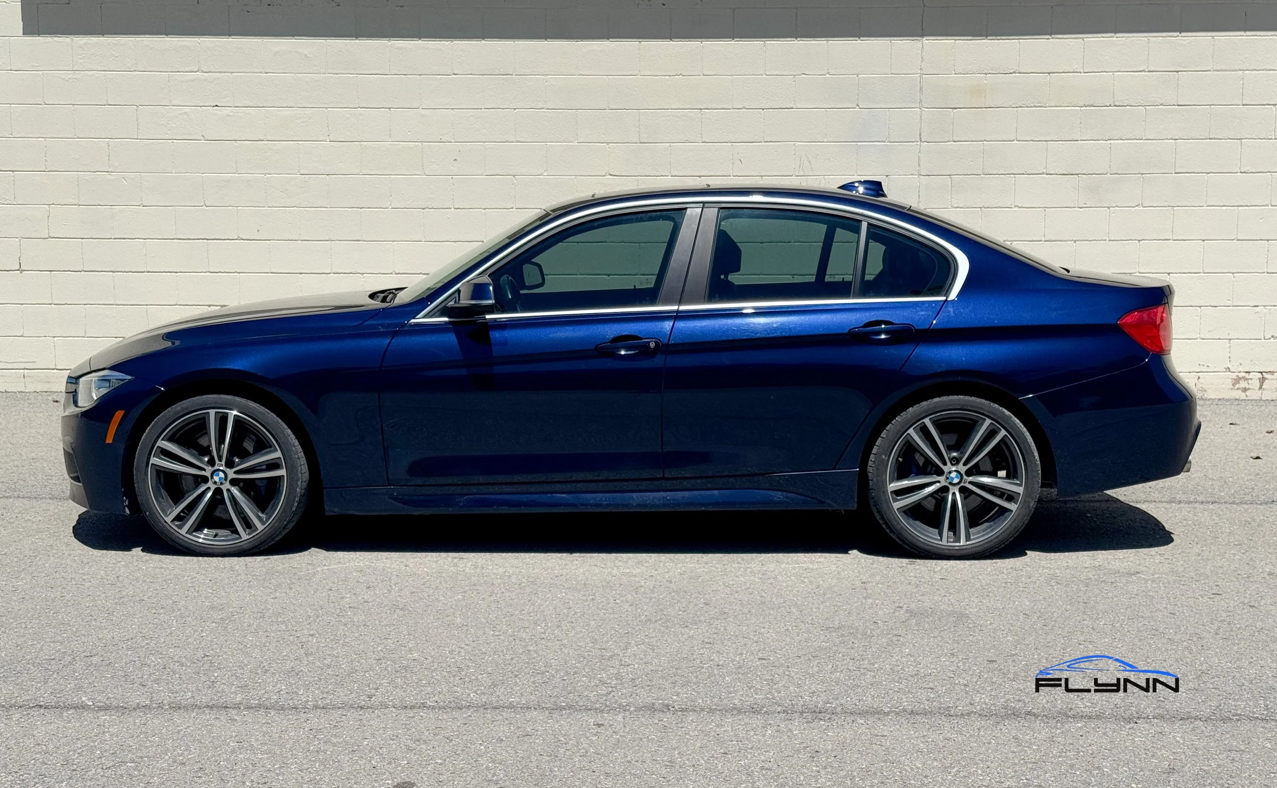 2015-BMW-335IXDRIVE-FLYNN-AUTOMOTIVE-27.jpg