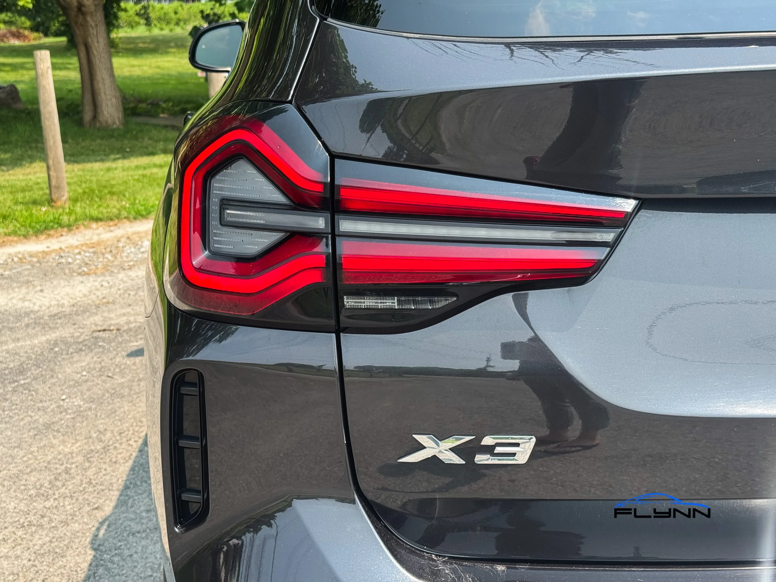 2023-BMW-X3-Flynn-automotive-25.jpg