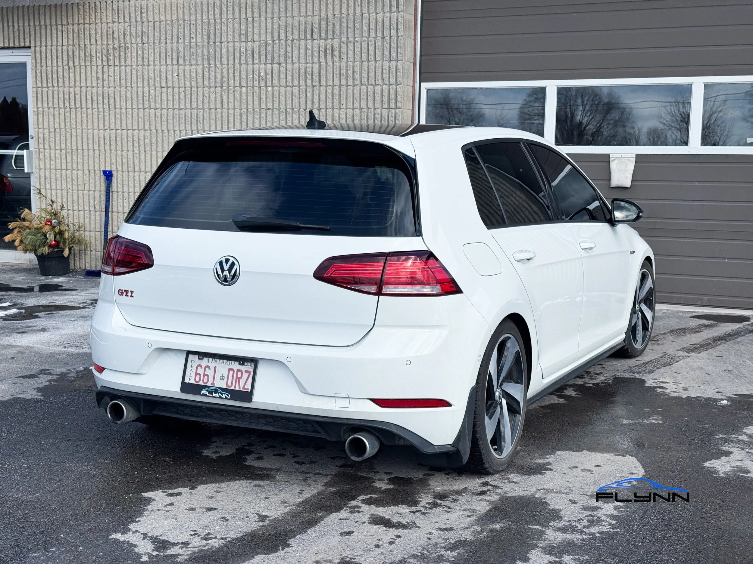 2018-VW-GTI-FLYNN-AUTOMOTIVE-38.jpg