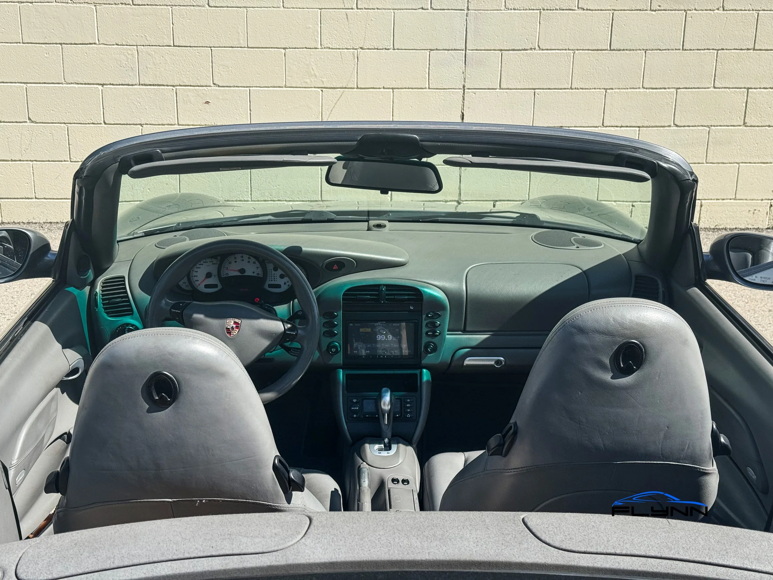 2004-PORSCHE-911-CONVERTIBLE-FLYNN-AUTOMOTIVE-24.jpg