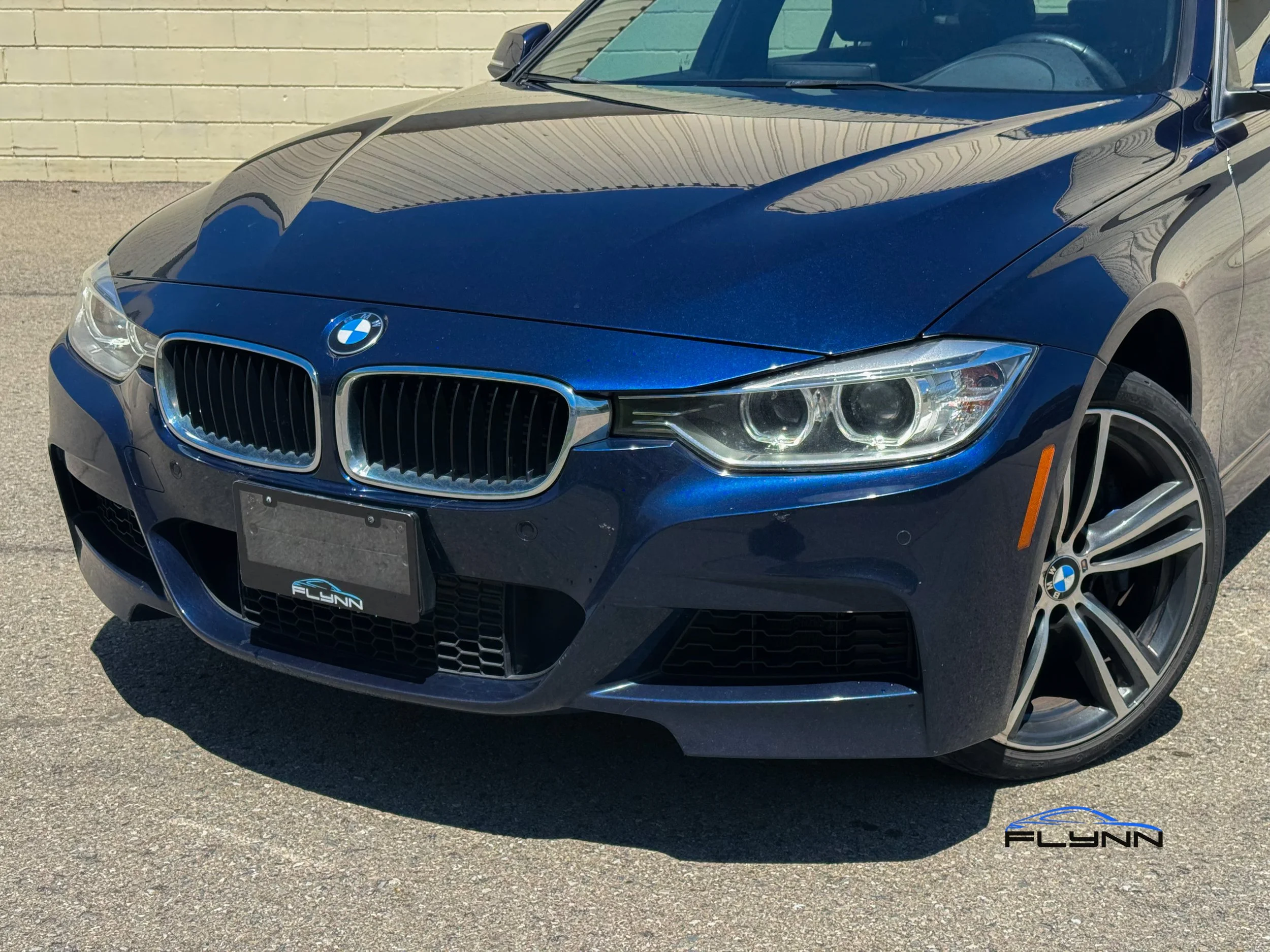 2015-BMW-335IXDRIVE-FLYNN-AUTOMOTIVE-38.jpg