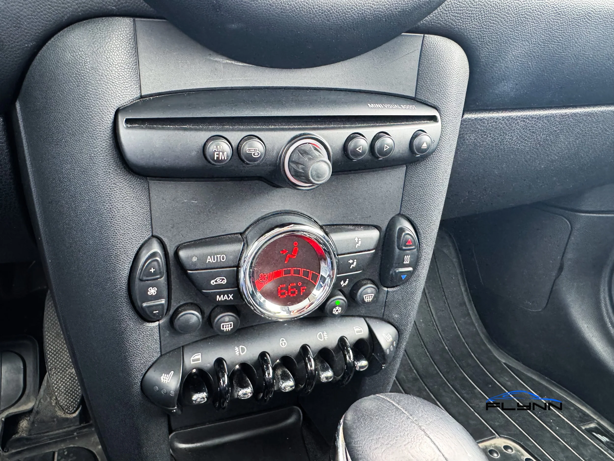 2011-MINI-COOPER-FLYNN-AUTOMOTIVE-08.jpg