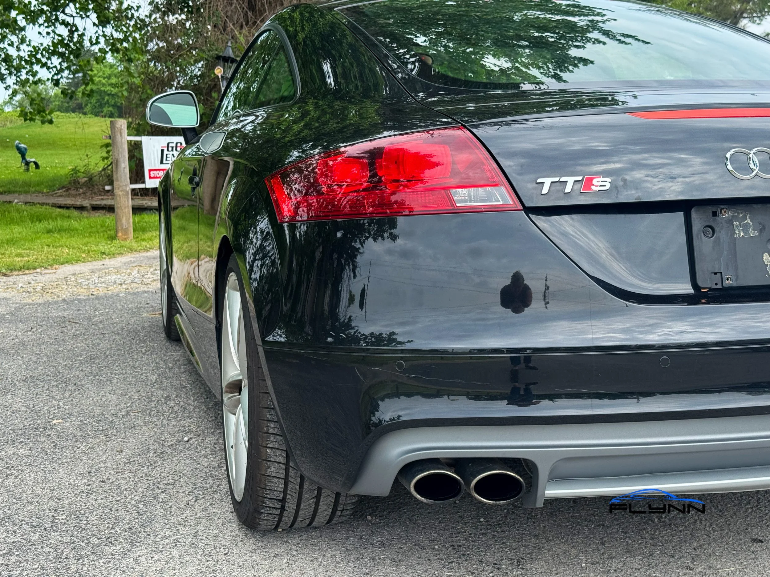 2009-Audi-TTS--flynn-automotive-16.jpg