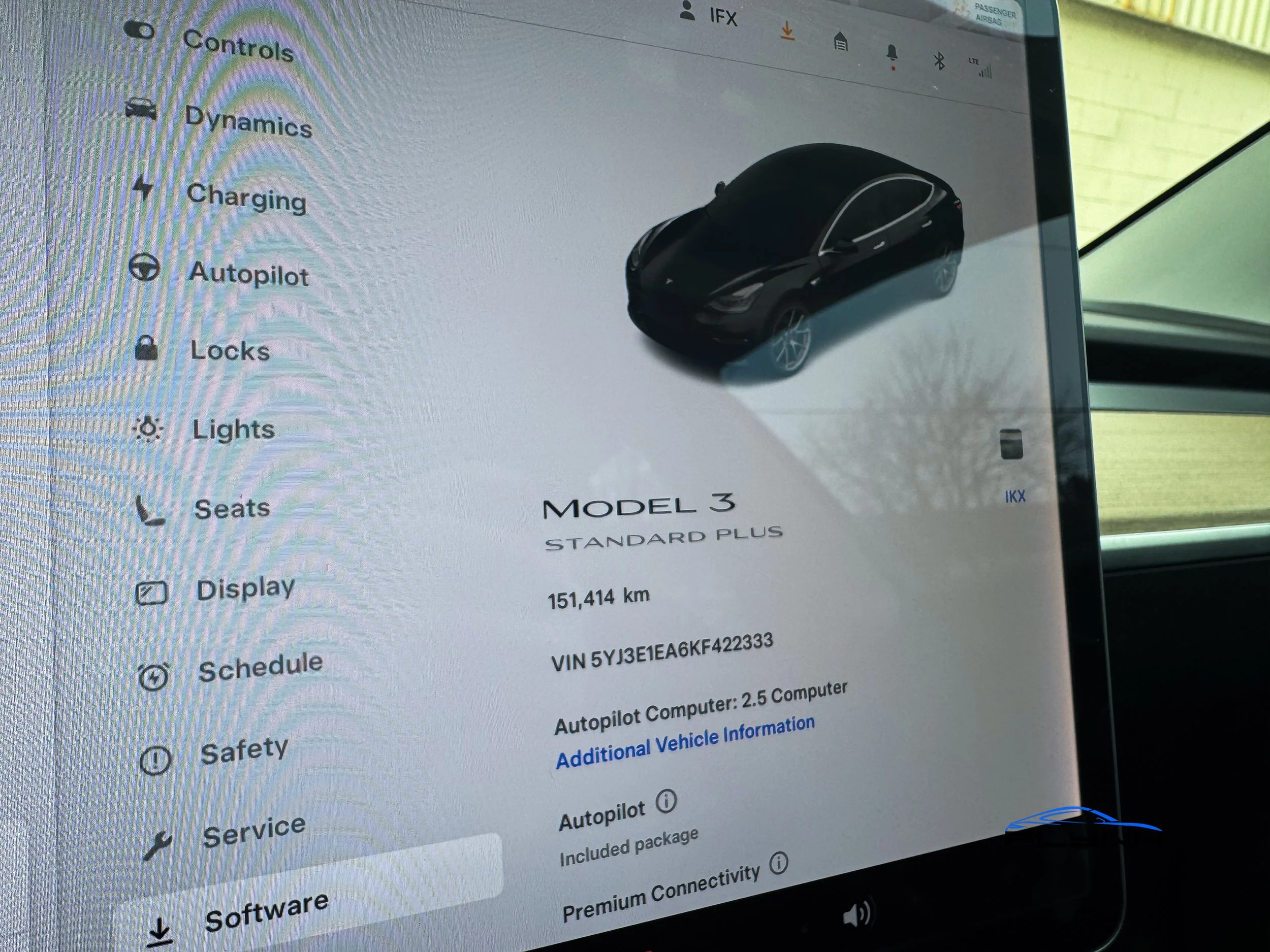 2019-Tesla-Model-3-Flynn-Automotive-05.jpg