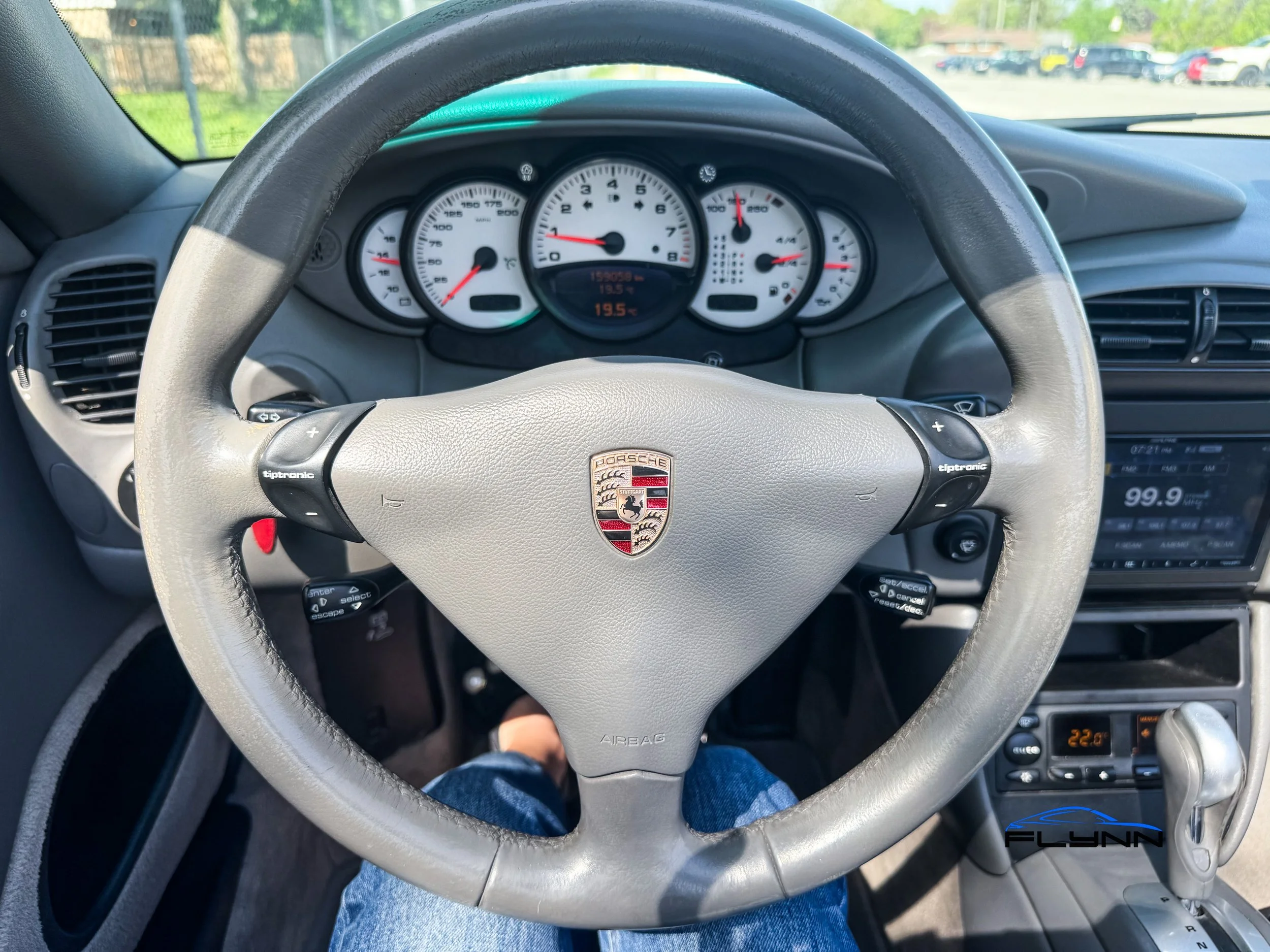 2004-PORSCHE-911-CONVERTIBLE-FLYNN-AUTOMOTIVE-02.jpg