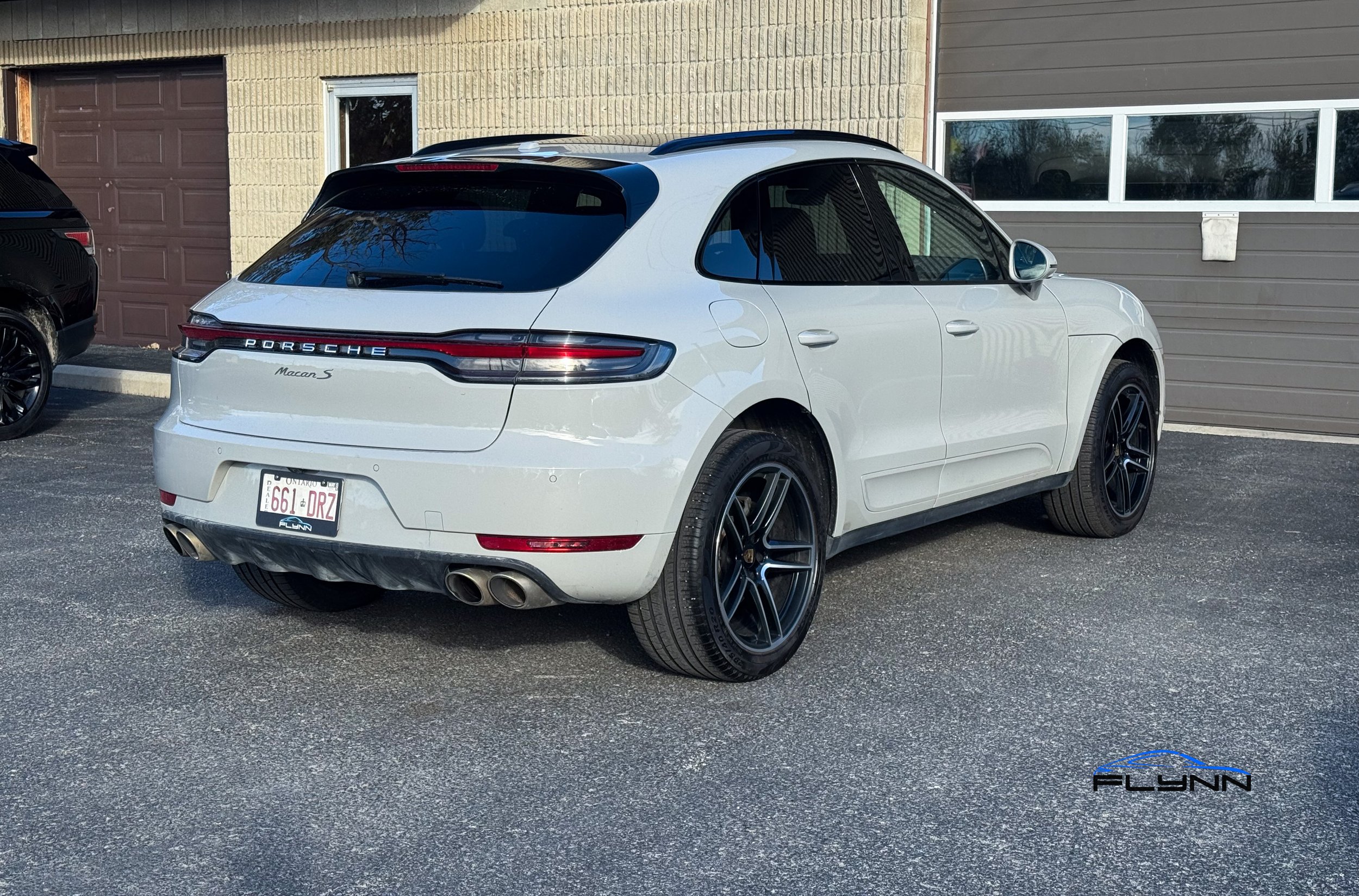 2020-PORSCHE-MACAN-S-FLYNN-AUTOMOTIVE-31.jpg
