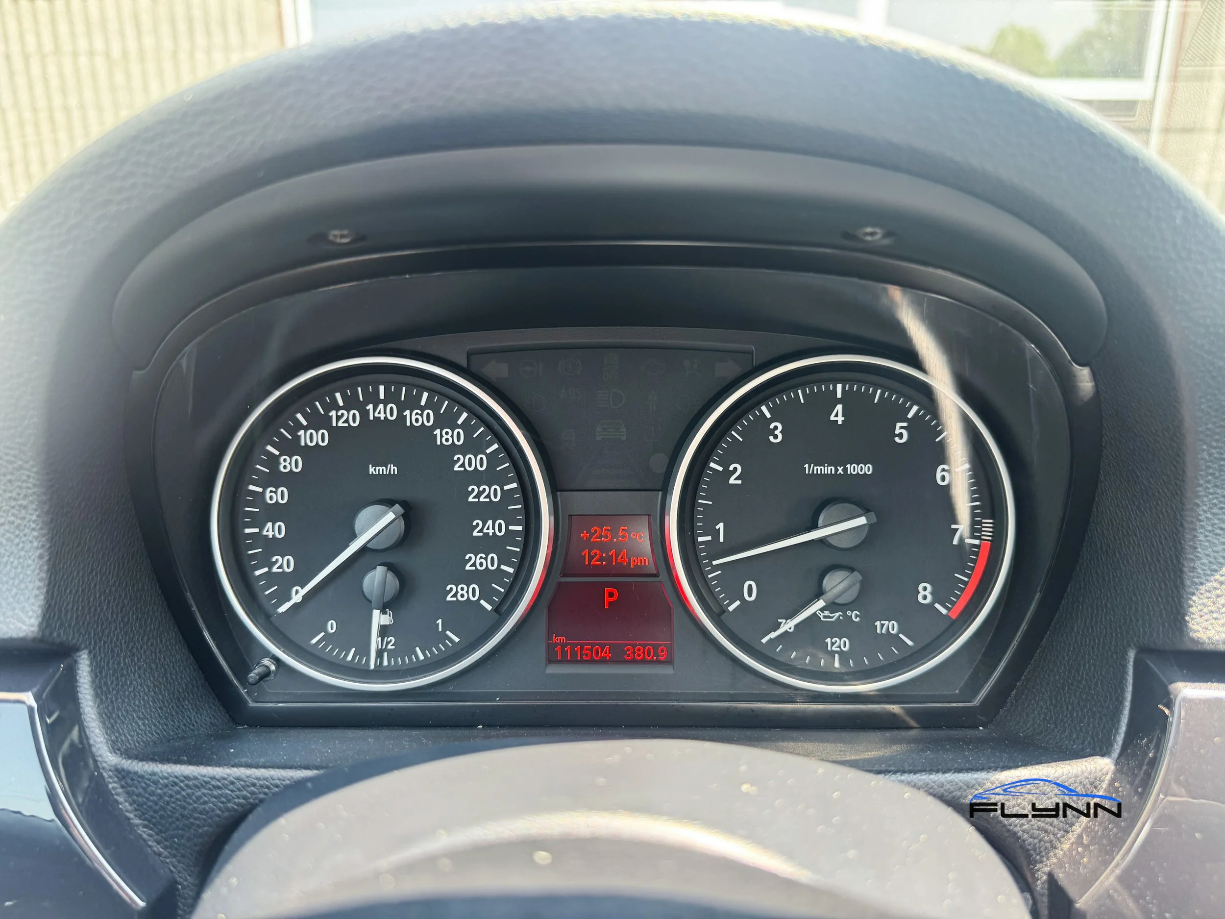 2013-BMW-328IXDRIVE-FLYNN-AUTOMOTIVE-13.jpg