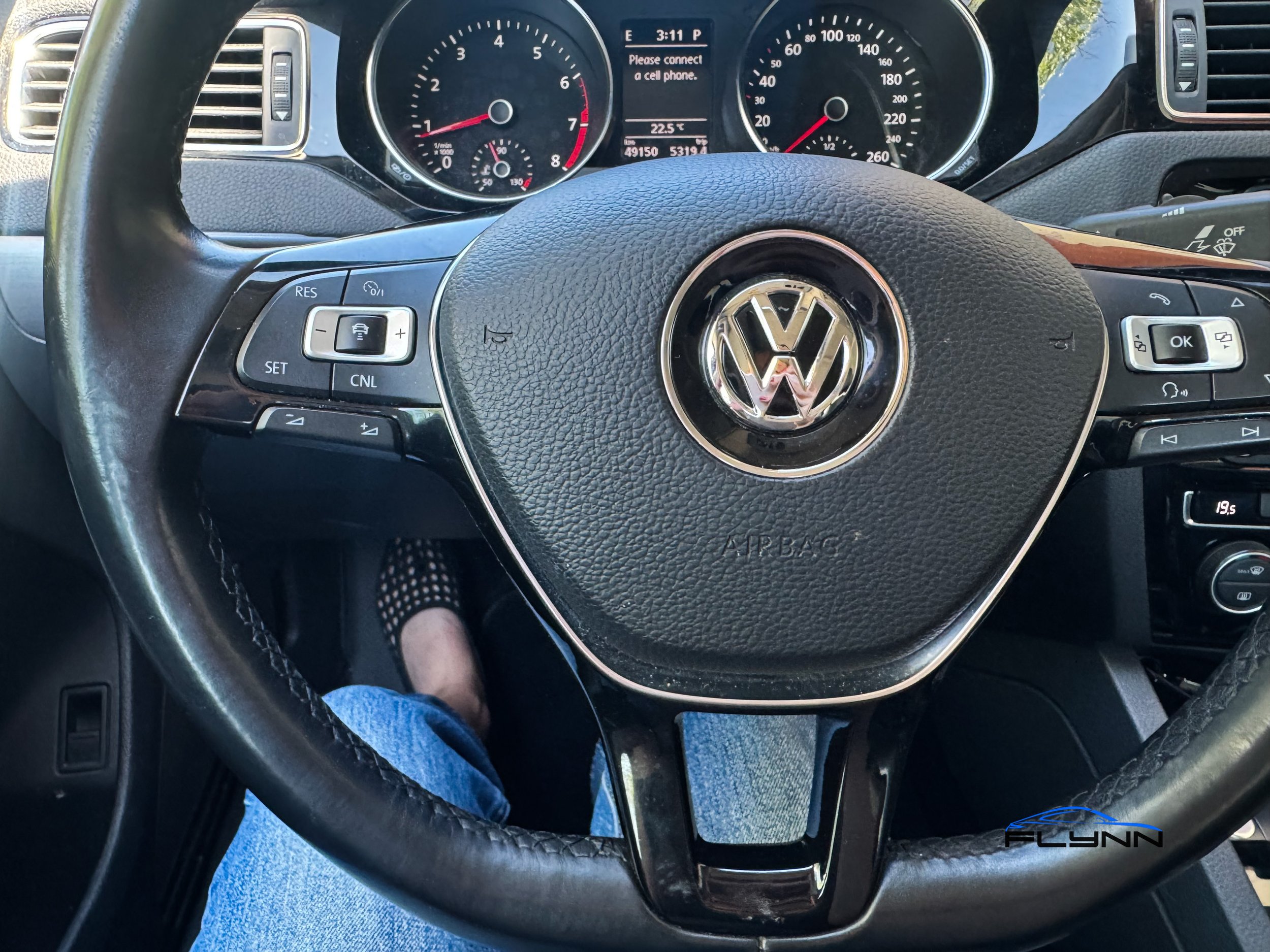2017-Volkswagen-Jetta-flynn-automotive-02.jpg