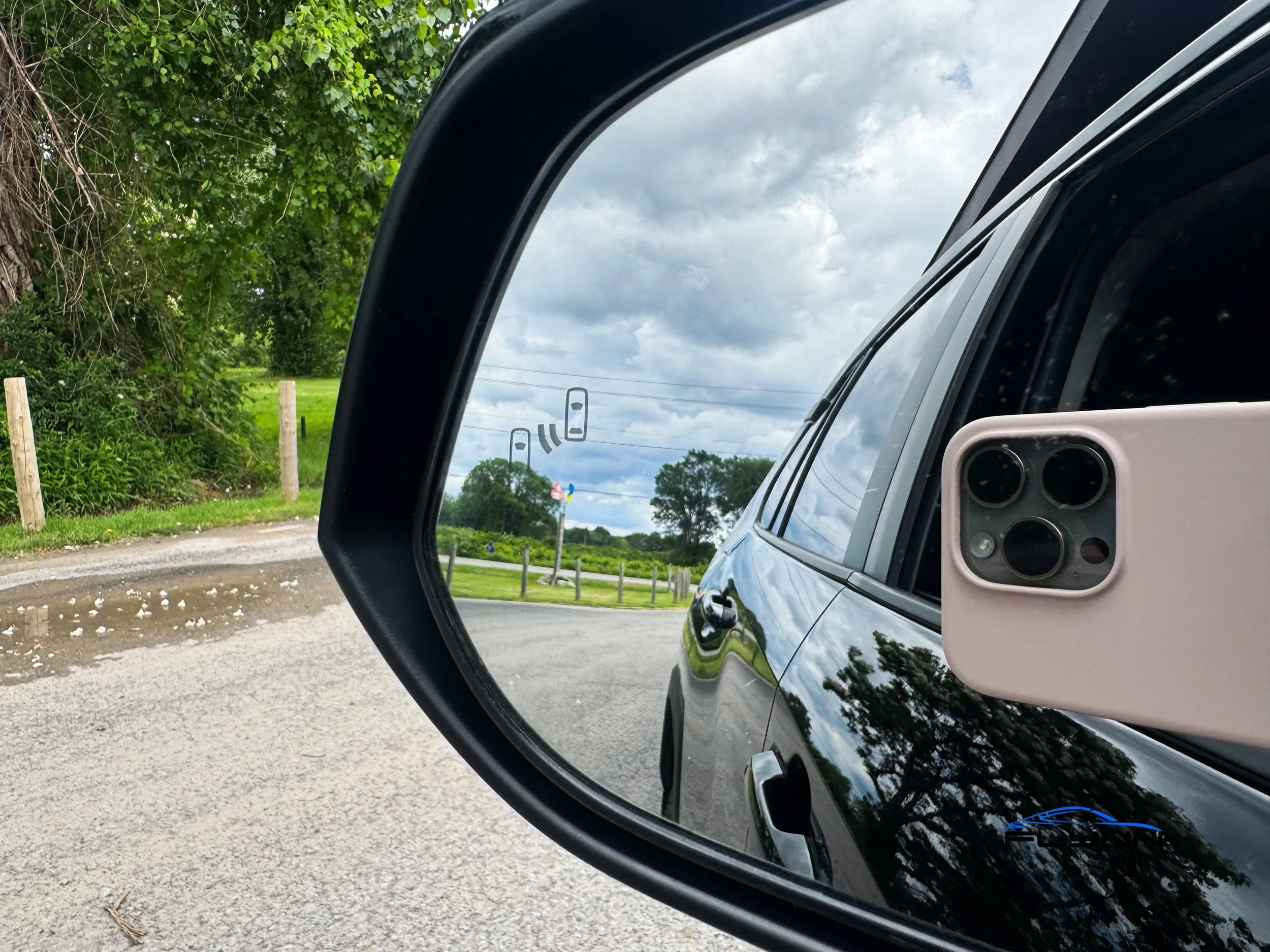 2019-Toyota-RAV4-LE-flynn-automotive-01.jpg