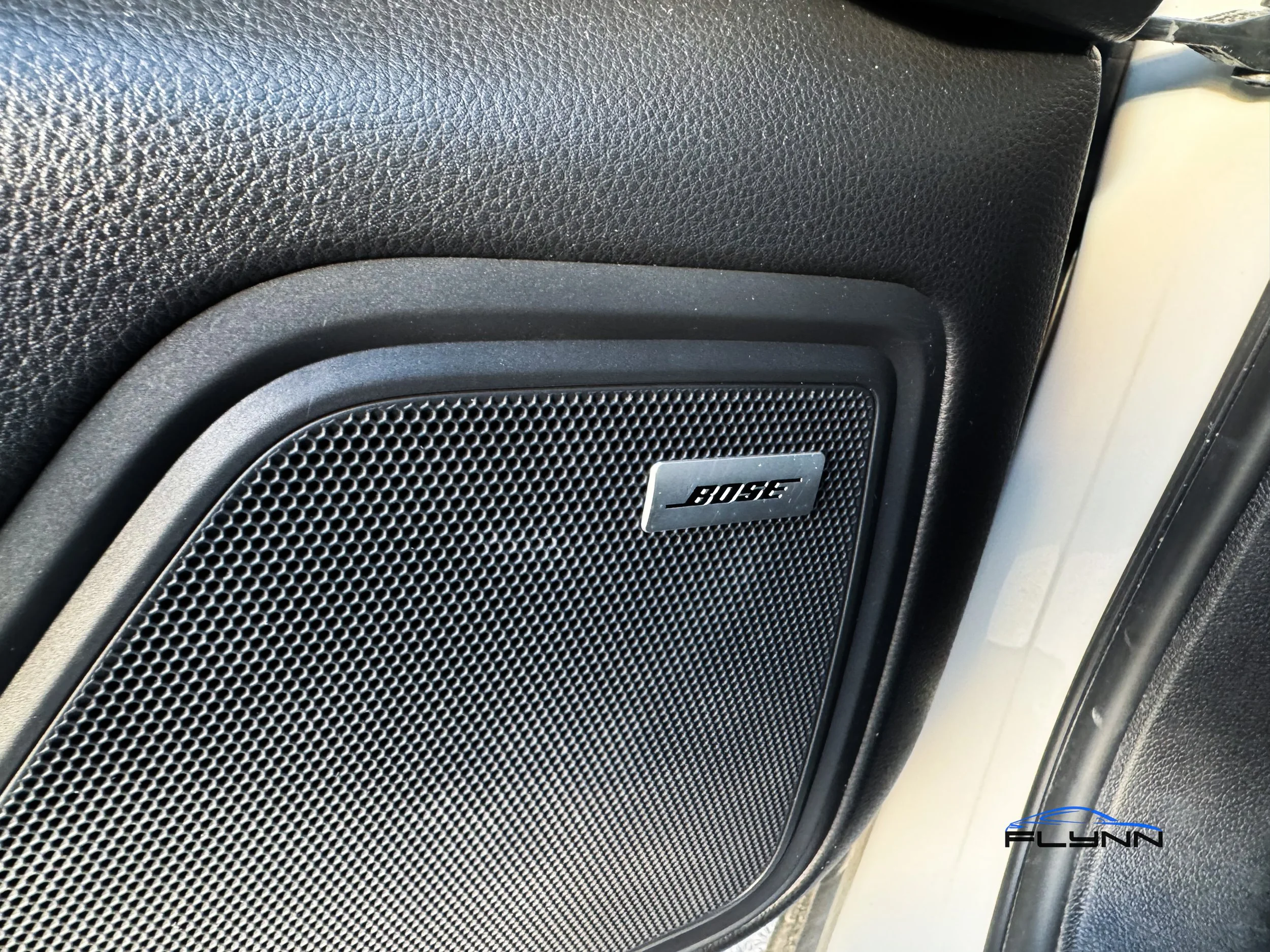 2020-PORSCHE-MACAN-S-FLYNN-AUTOMOTIVE-06.jpg