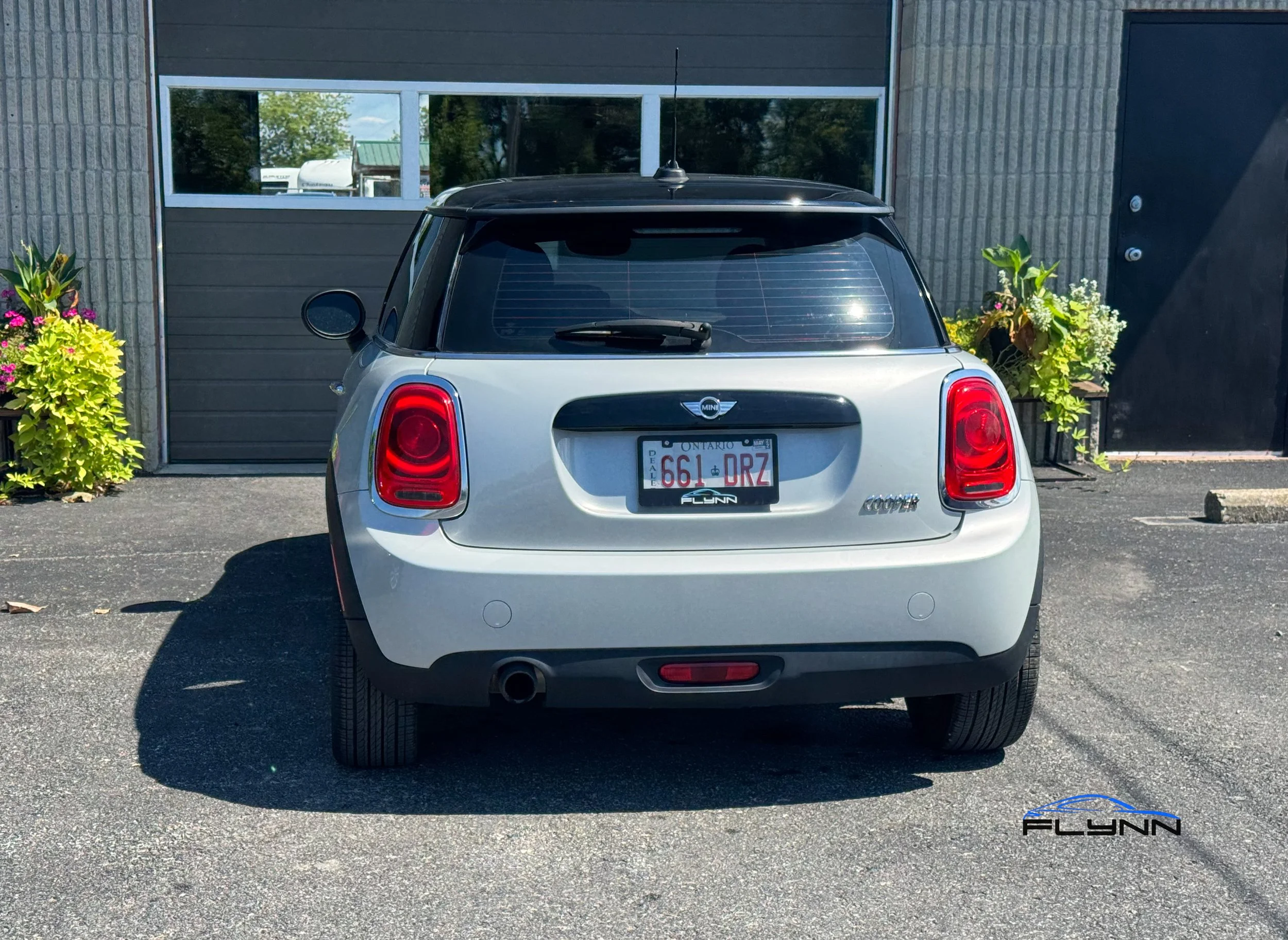 2016-MINI-COOPER-FLYNN-AUTOMOTIVE-20.jpg