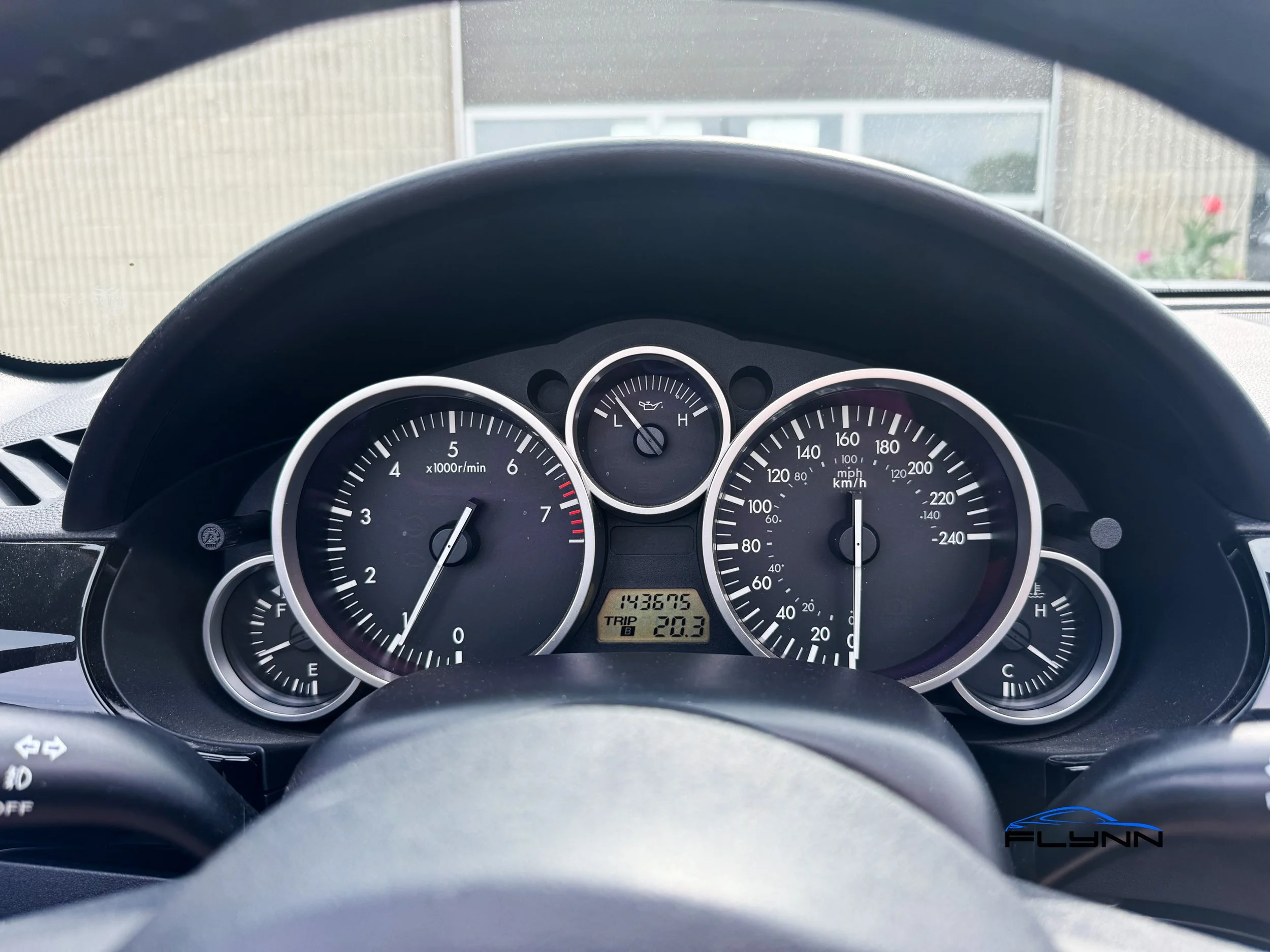 2006-Mazda-MX5-FLYNN-AUTOMOTIVE-08.jpg