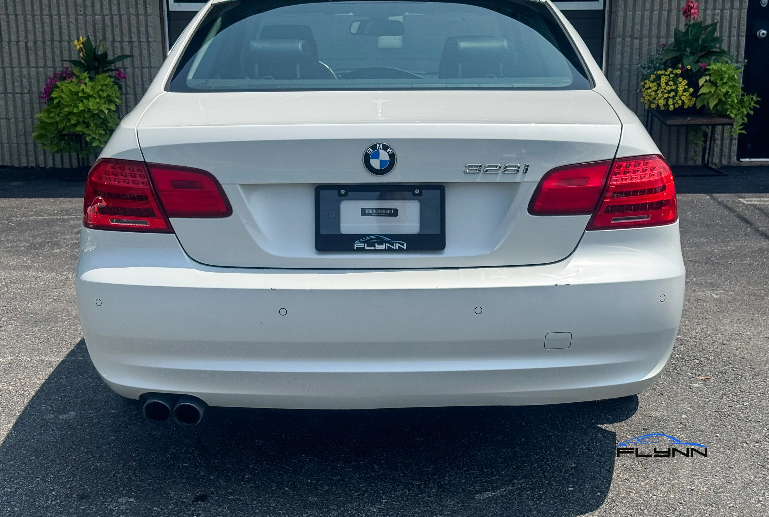 2013-BMW-328IXDRIVE-FLYNN-AUTOMOTIVE-23.jpg