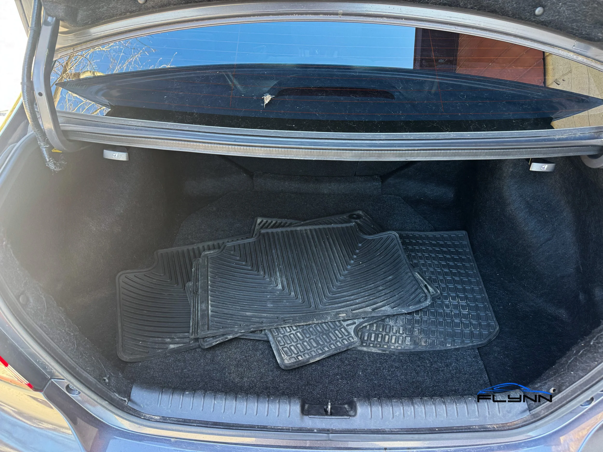 2015-HONDA-CIVIC-LX-flynn-automotive-08.jpg