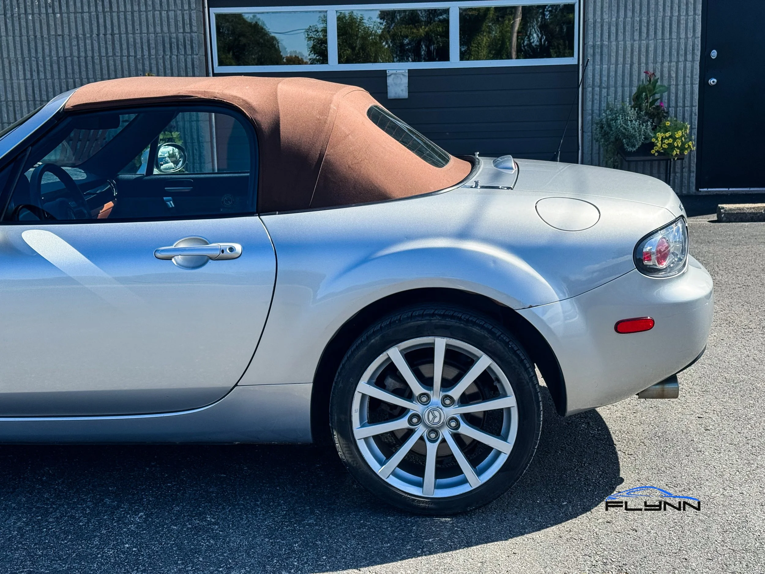 2006-Mazda-Miata-MX5-FLYNN-AUTOMOTIVE-20.jpg