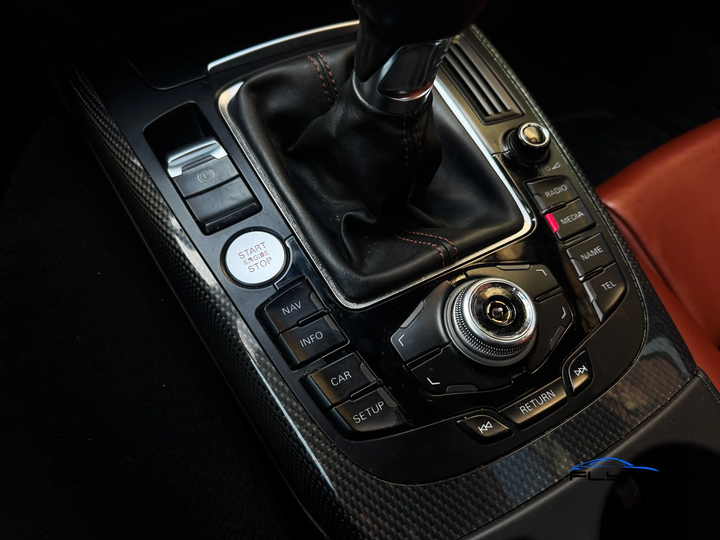 2012-AUDI-S5-FLYNN-AUTOMOTIVE-06.jpg