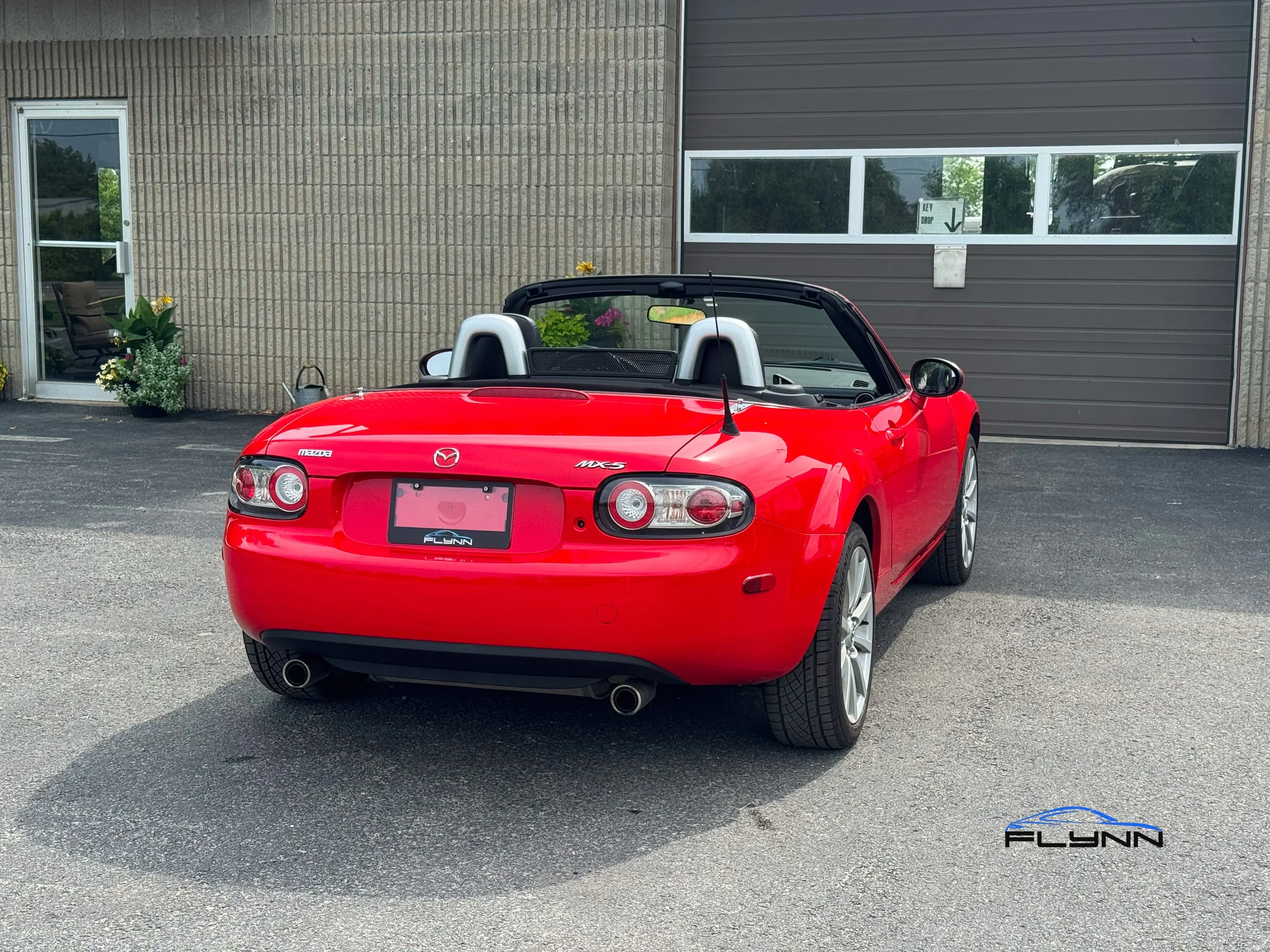 2006-Mazda-MX5-FLYNN-AUTOMOTIVE-17.jpg