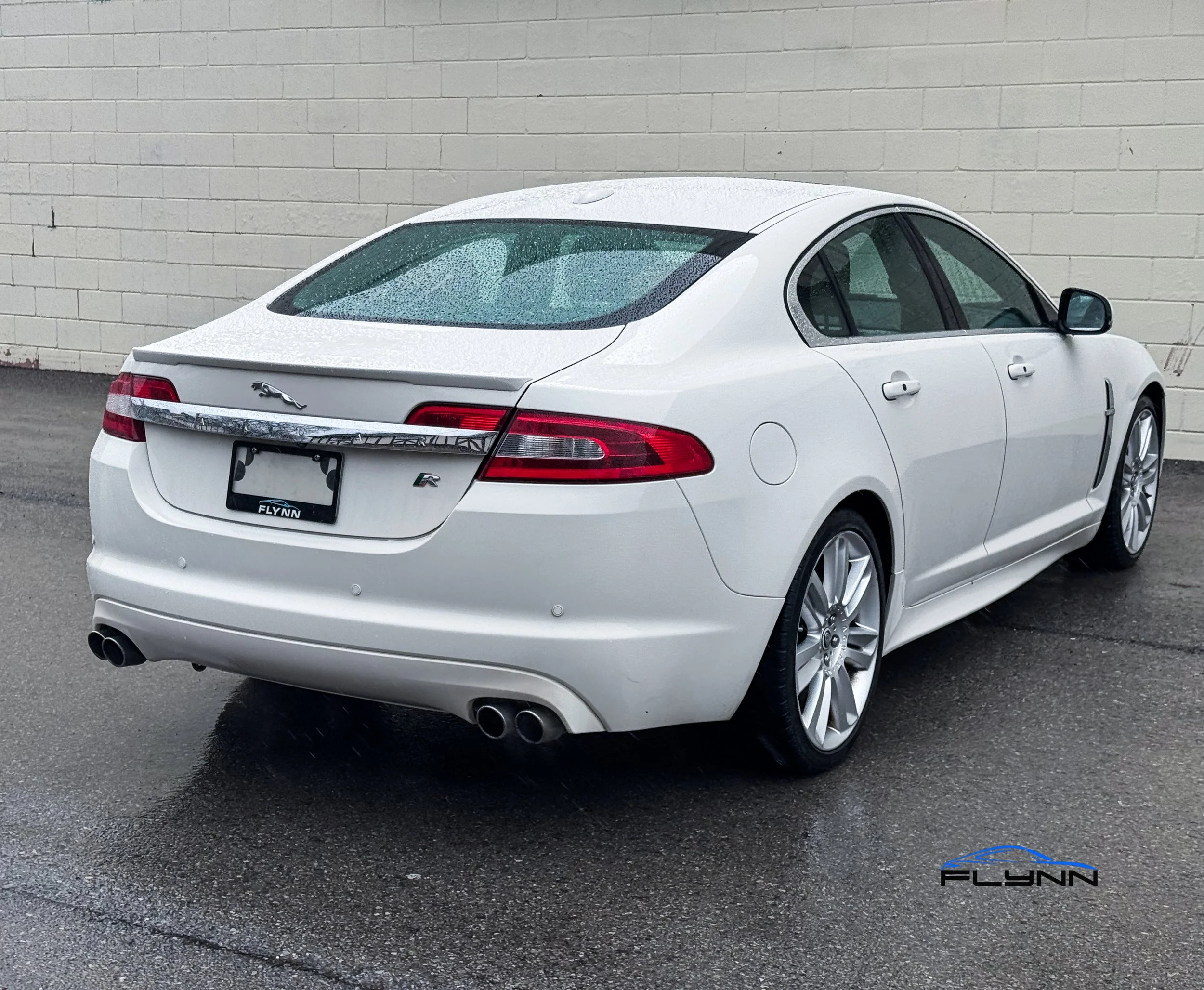 2010-Jaguar-XFR-Flynn-Automotive-19.jpg