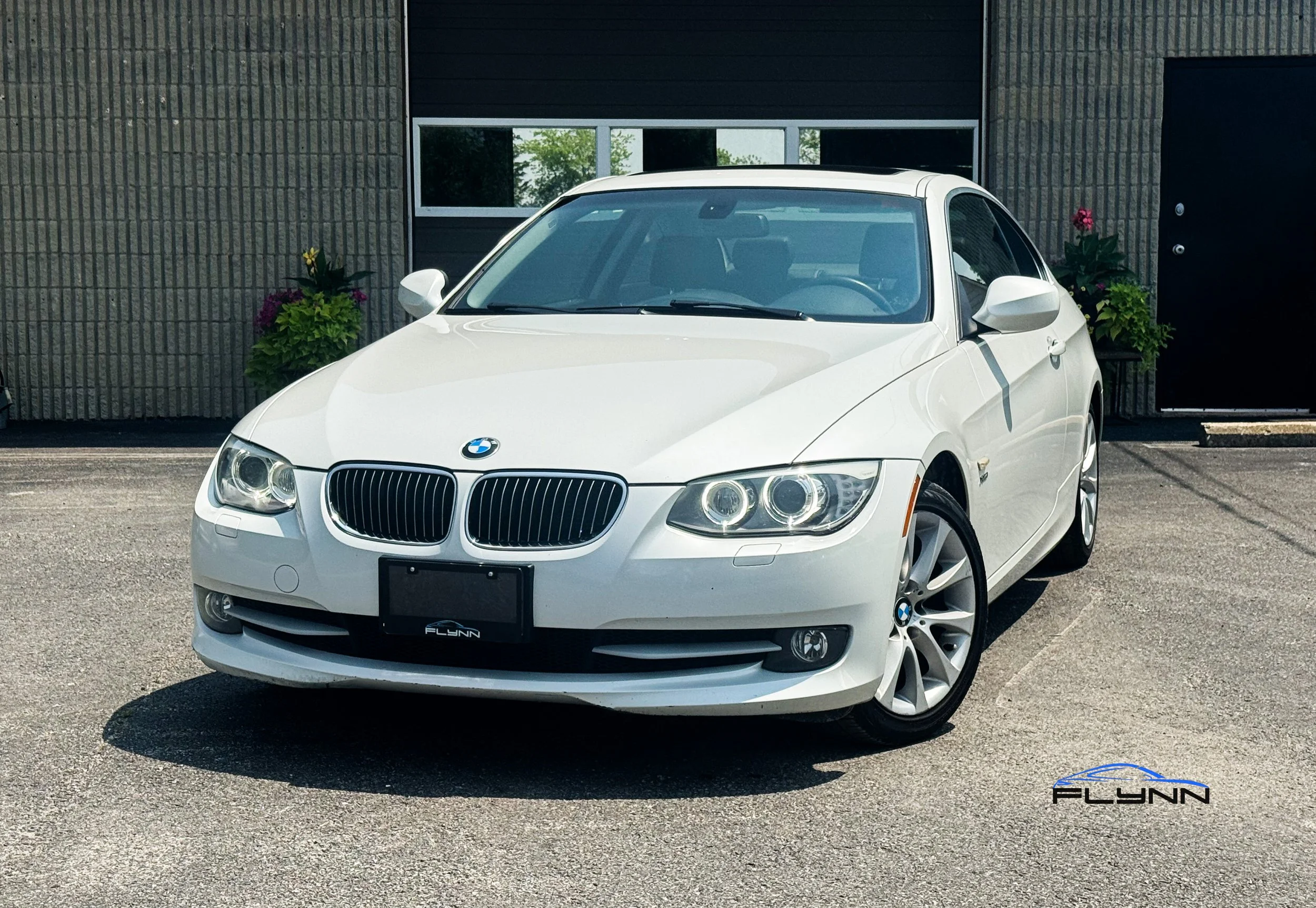 2013-BMW-328IXDRIVE-FLYNN-AUTOMOTIVE-43.jpg