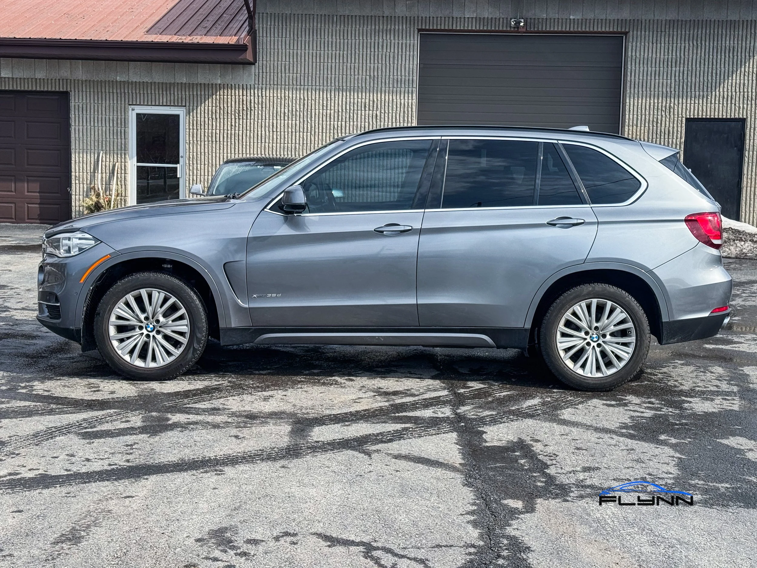 2015-BMW-X5D-FLYNN-AUTOMOTIVE-30.jpg