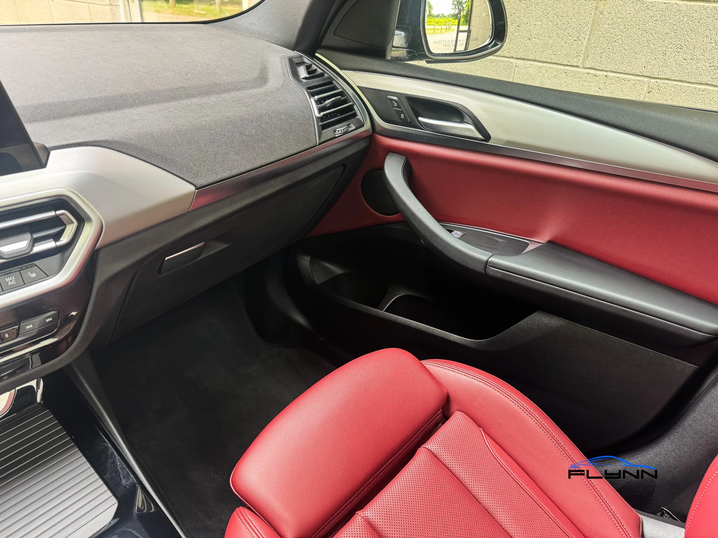 2023-BMW-X3-Flynn-automotive-37.jpg