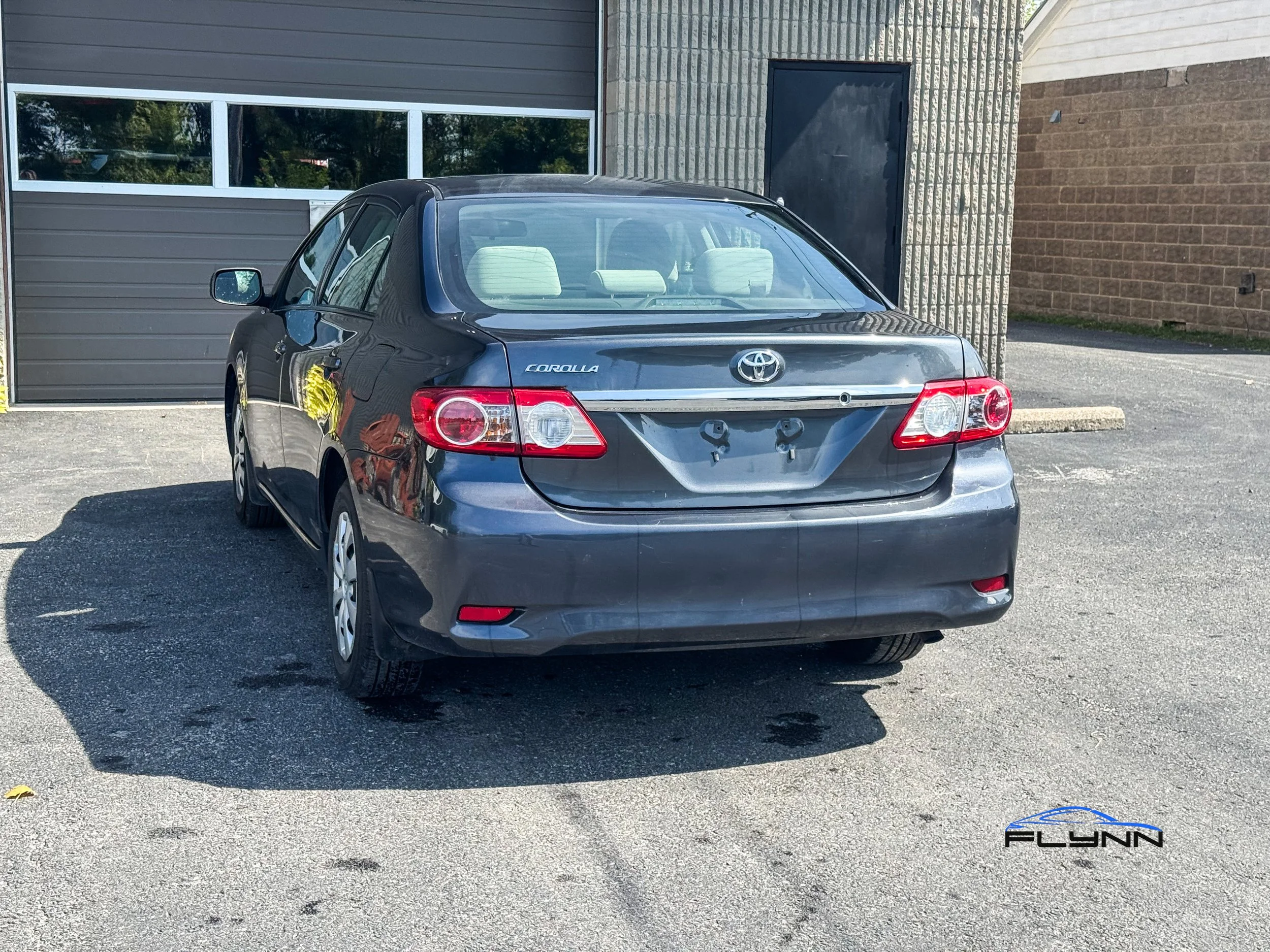 2012-TOYOTA-COROLLA-FLYNN-AUTOMOTIVE-11.jpg