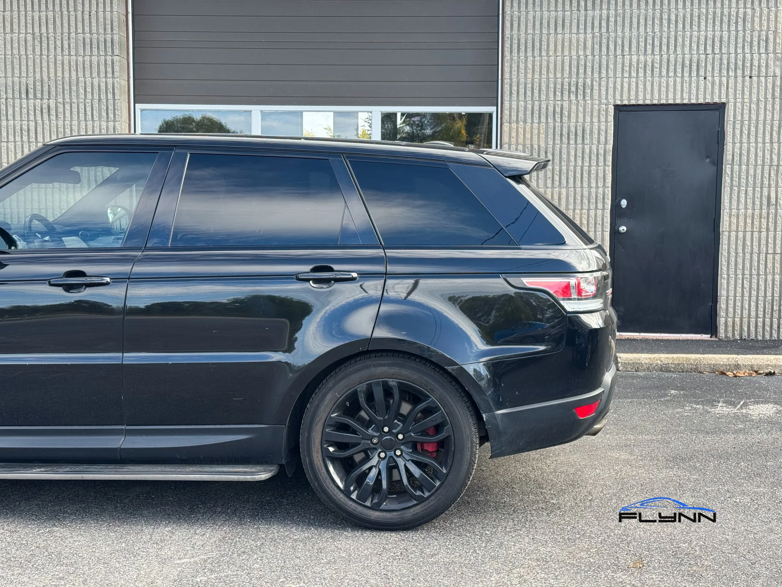 2016-RANGEROVER-SPORT-FLYNN-AUTOMOTIVE-09.jpg