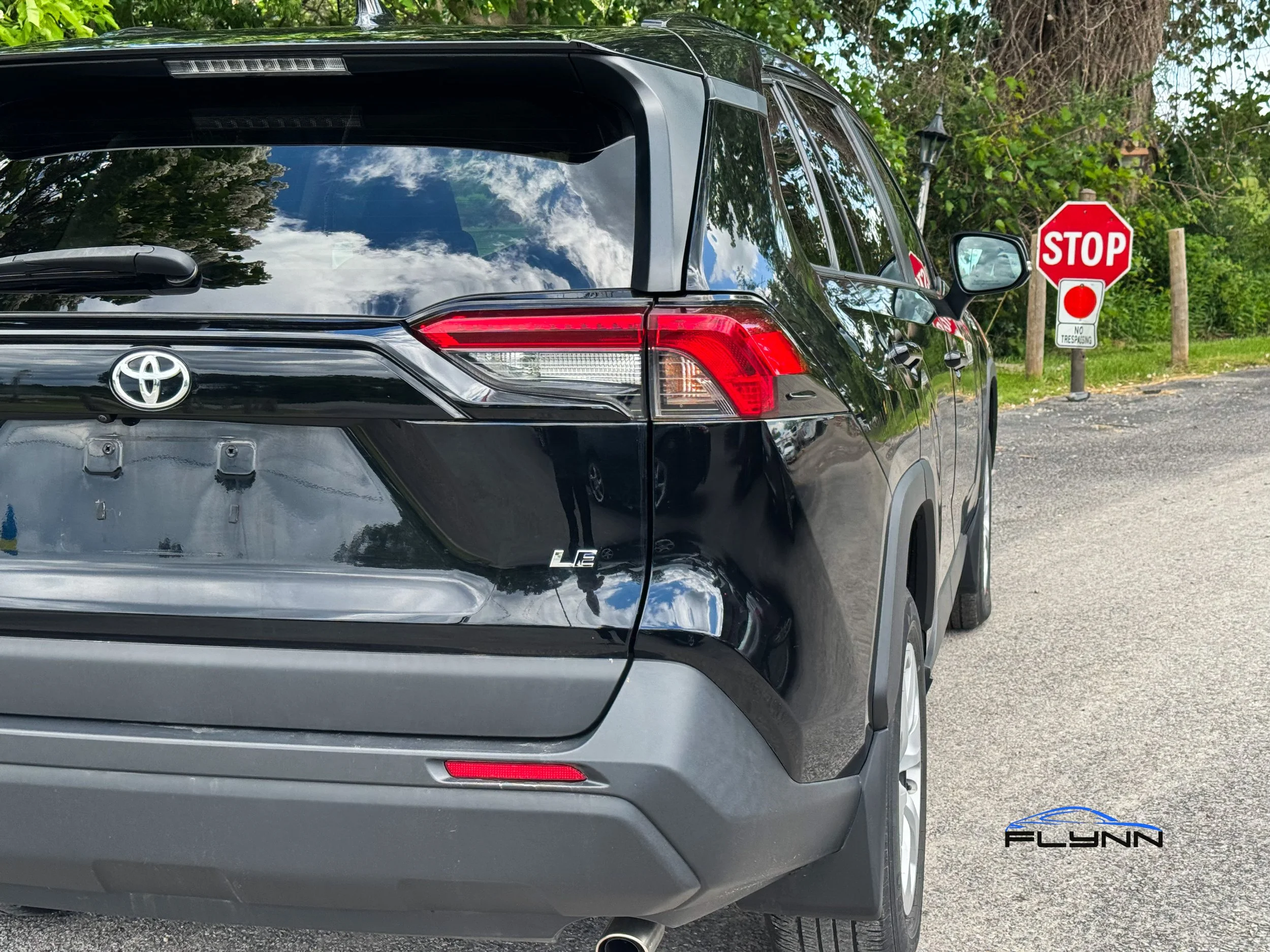 2019-Toyota-RAV4-LE-flynn-automotive-16.jpg