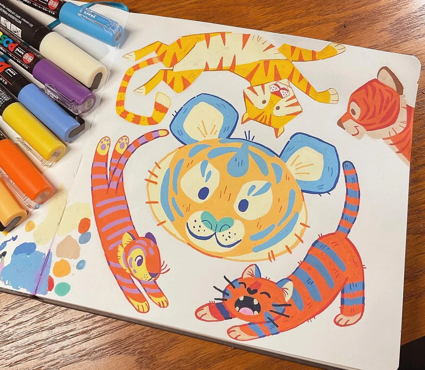 Tiger drawings with Posca pens. It feels good to have time to do some sketchbook doodles again.
.
.
.
.
#illustration #sketchbook #posca #poscapens #doodle #artwork #traditionart #tigers #artistsoninstagram