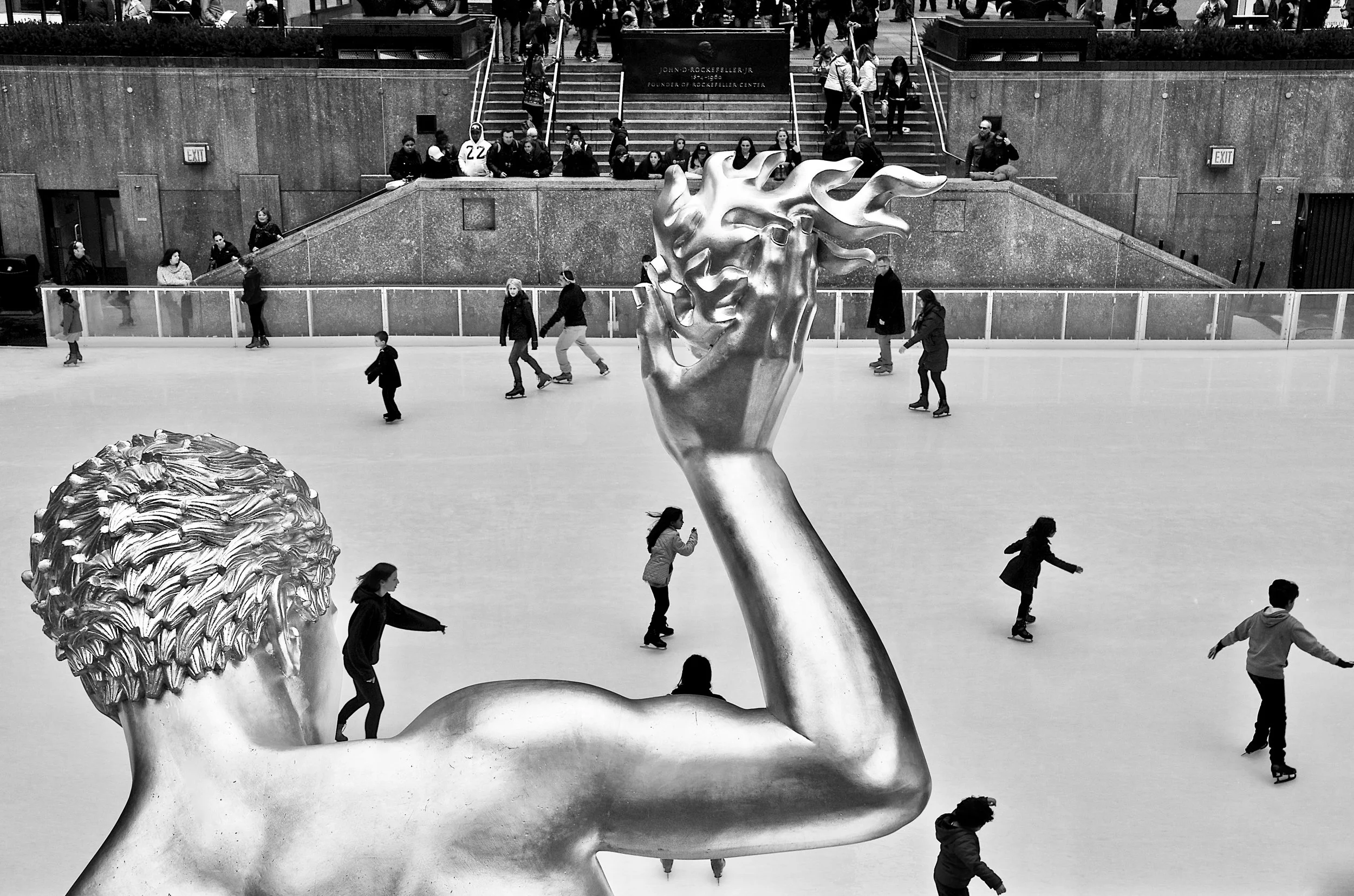 Image of Prometheus at Rockefeller Center