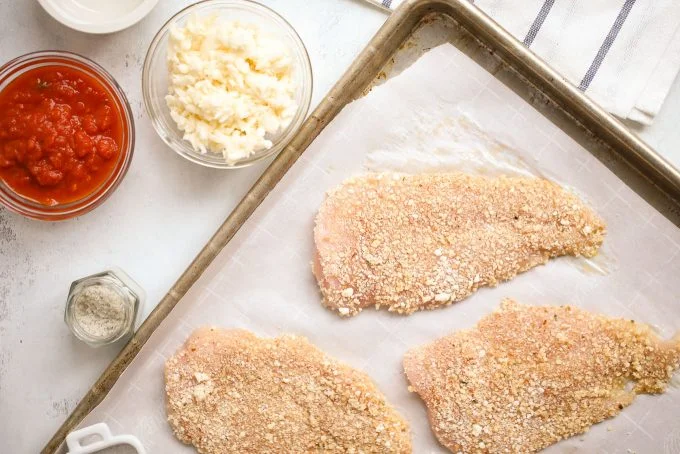 lighter_baked_chicken_parmesan_-4-680x454.jpg