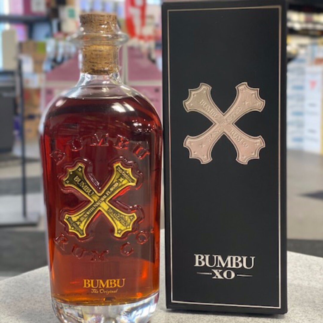 Drop a 🌴 if #Bumbu sounds better than work right now. #chicagolakeliquors