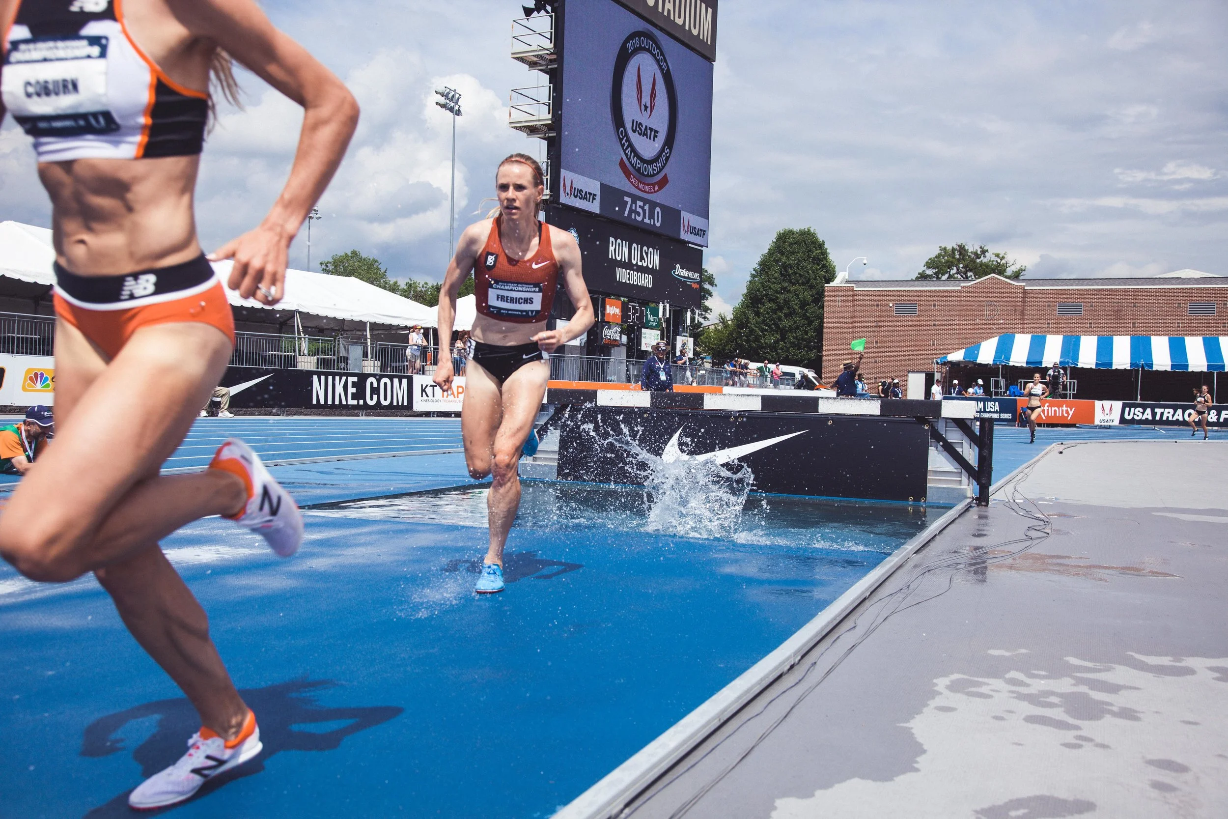 Women's steeple 2018-10.jpg