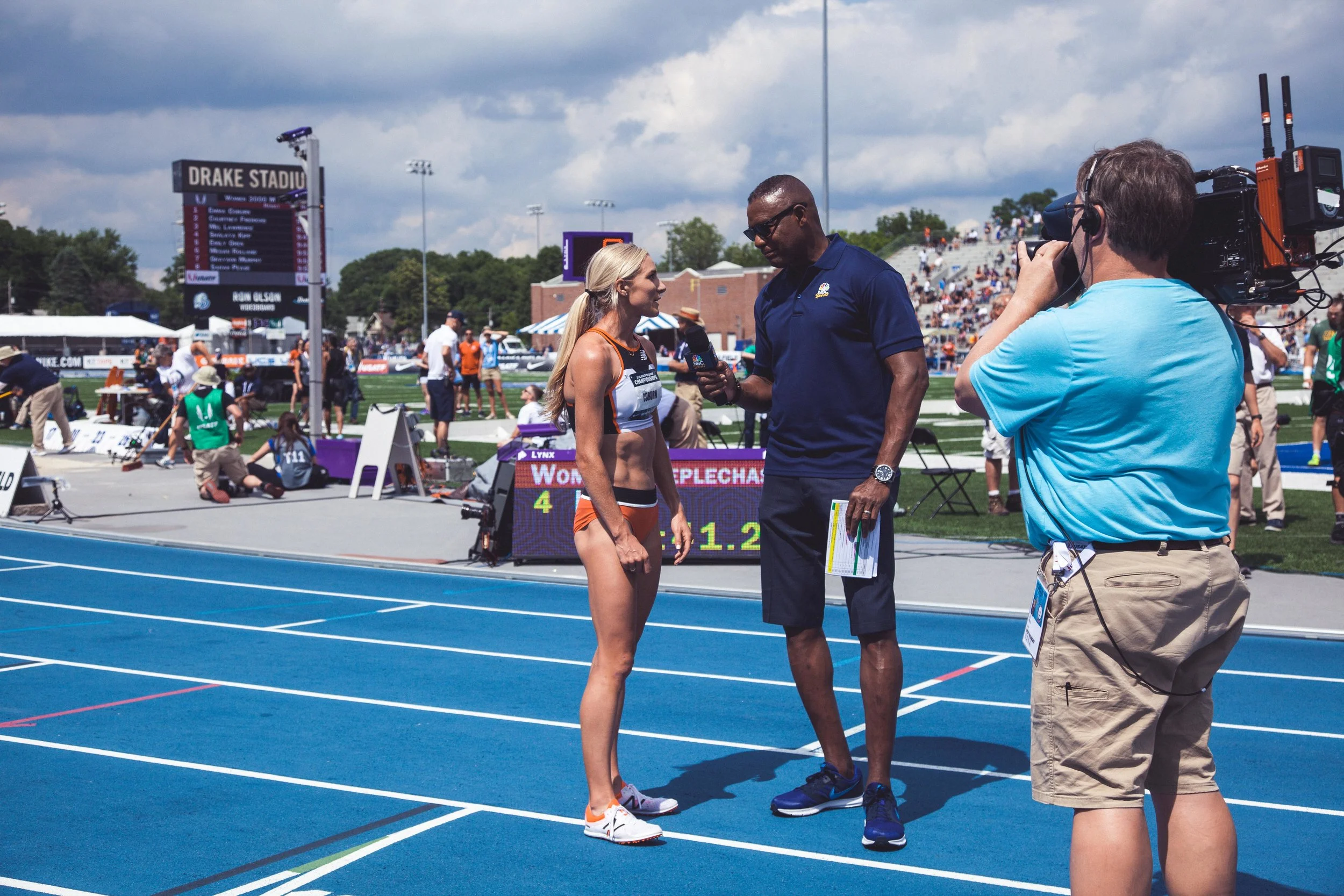 Women's steeple 2018-18.jpg