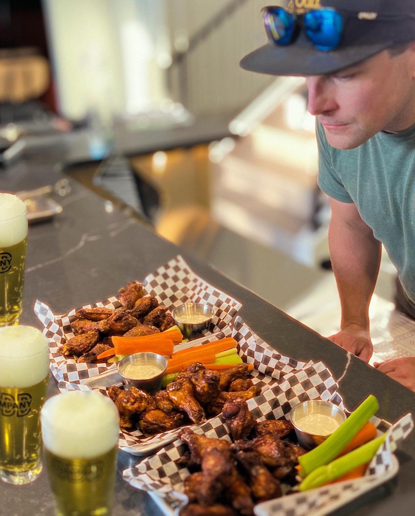 🔥 Wingies &amp; Beer - $15 🔥 GAMEDAY Special

Get a deck of wings (1lbs) flavour your choice &amp; a 500mL pour of ODD CO&rsquo;s finest for JUST $15!

🍗🍺 Hurry, while supplies last! 🕒 Special starts at 3 PM TODAY and runs into the game (or til 