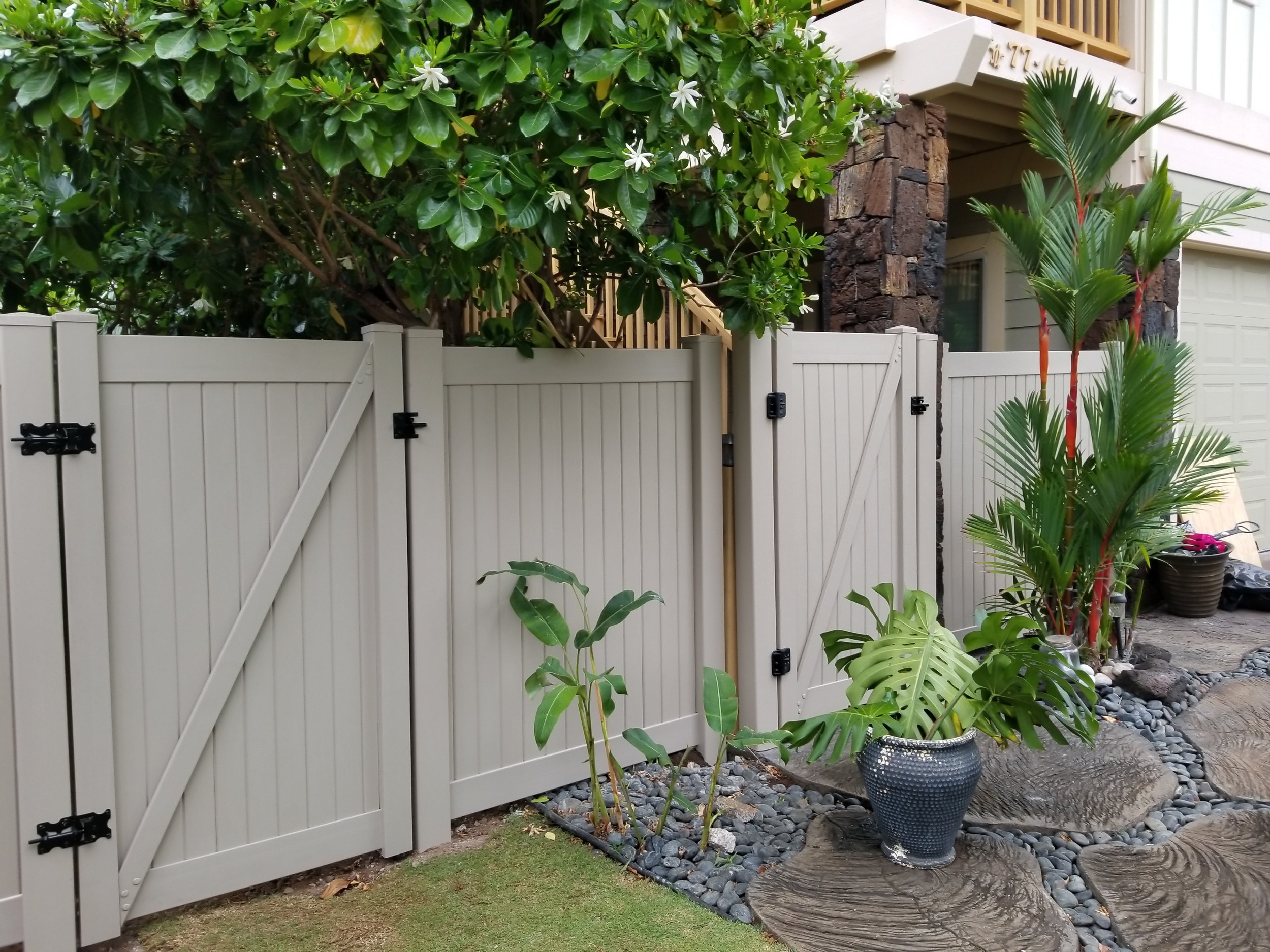 6' Khaki Vinyl Fence 6' Khaki Vinyl Fence and Gates.jpg