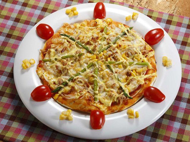 【TOP画像】ホームベーカリーでつくろう親子で簡単ピザ.jpg