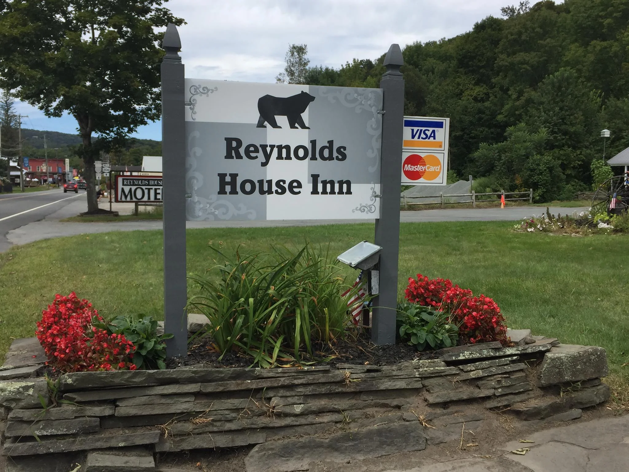 Reynolds House Inn & Motel — ROSCOE, NY
