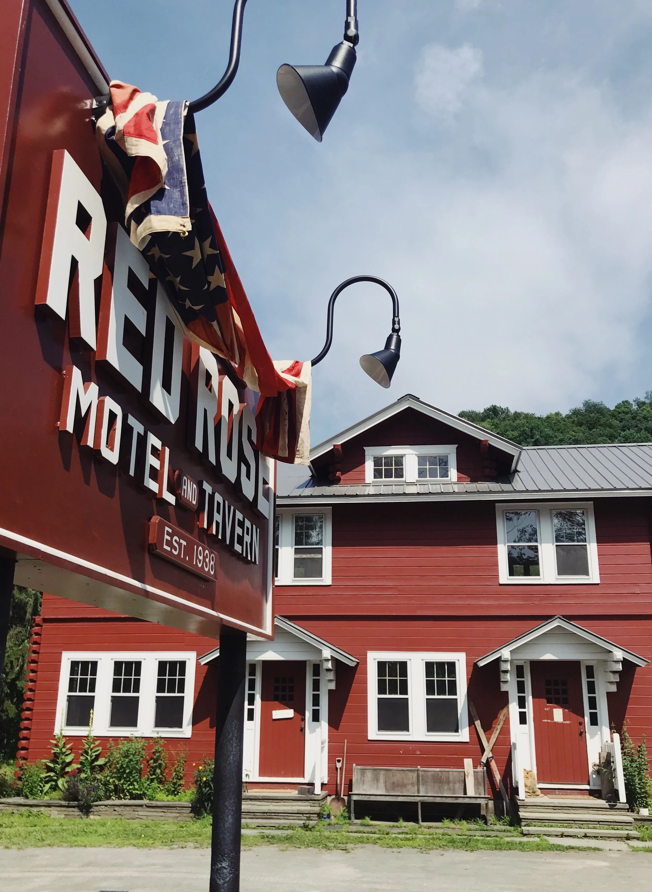 The Red Rose Motel & Tavern — ROSCOE, NY