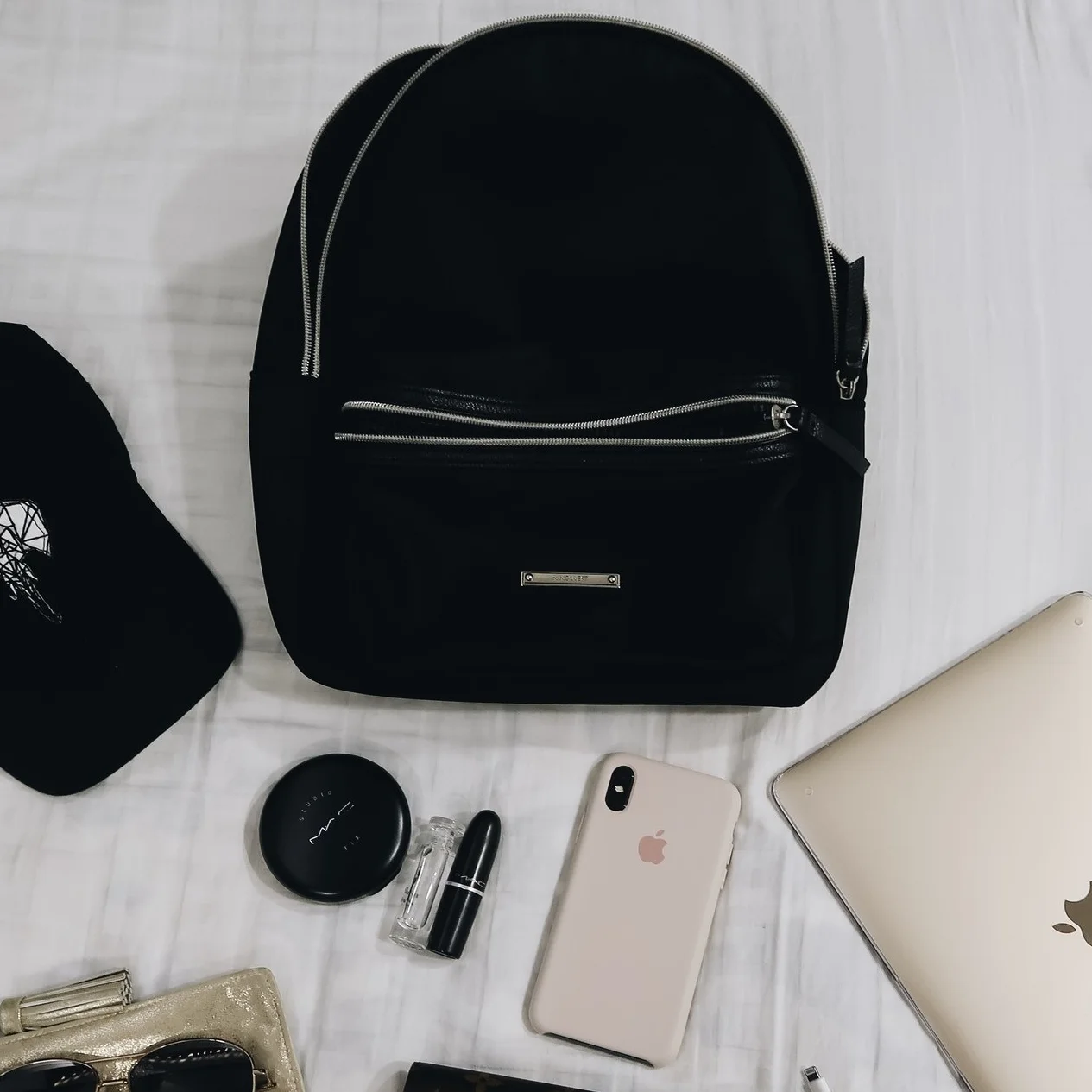 What’s in my Carry On | Travel Essentials | Sam Tyra